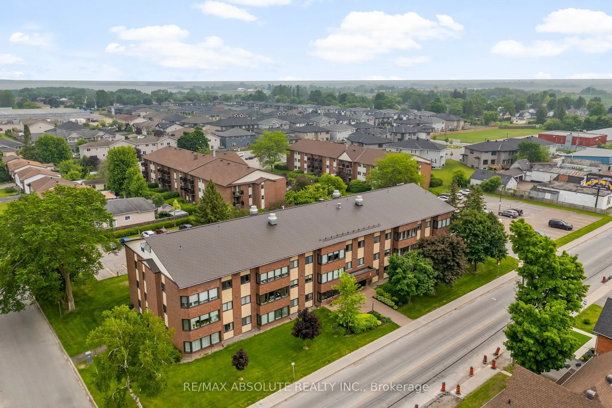 124 Daniel Street S, #301