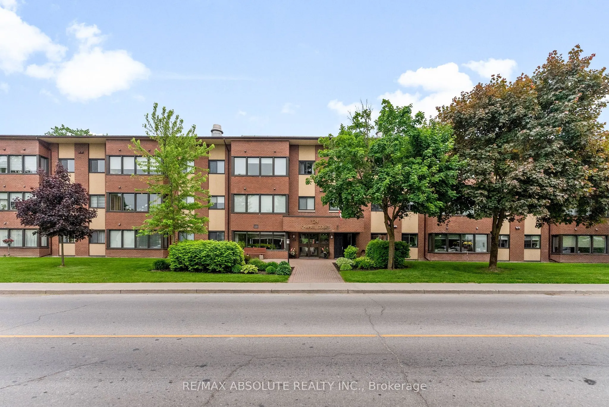 124 Daniel Street S, #301