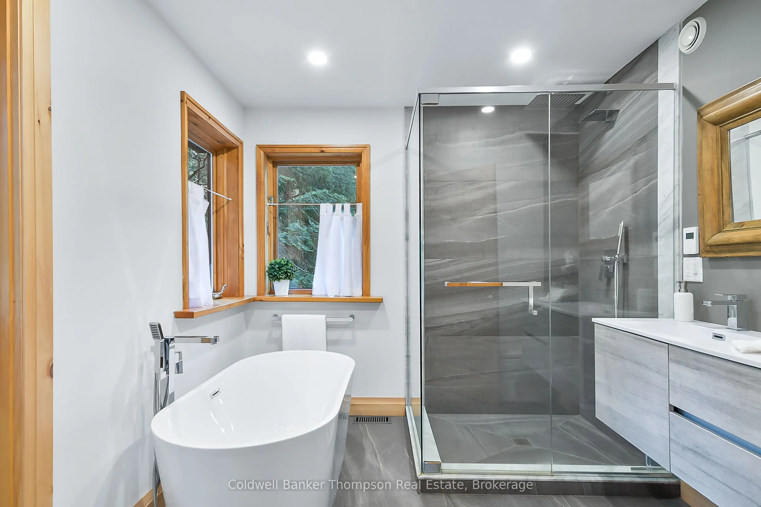 1109 Glenmount Road