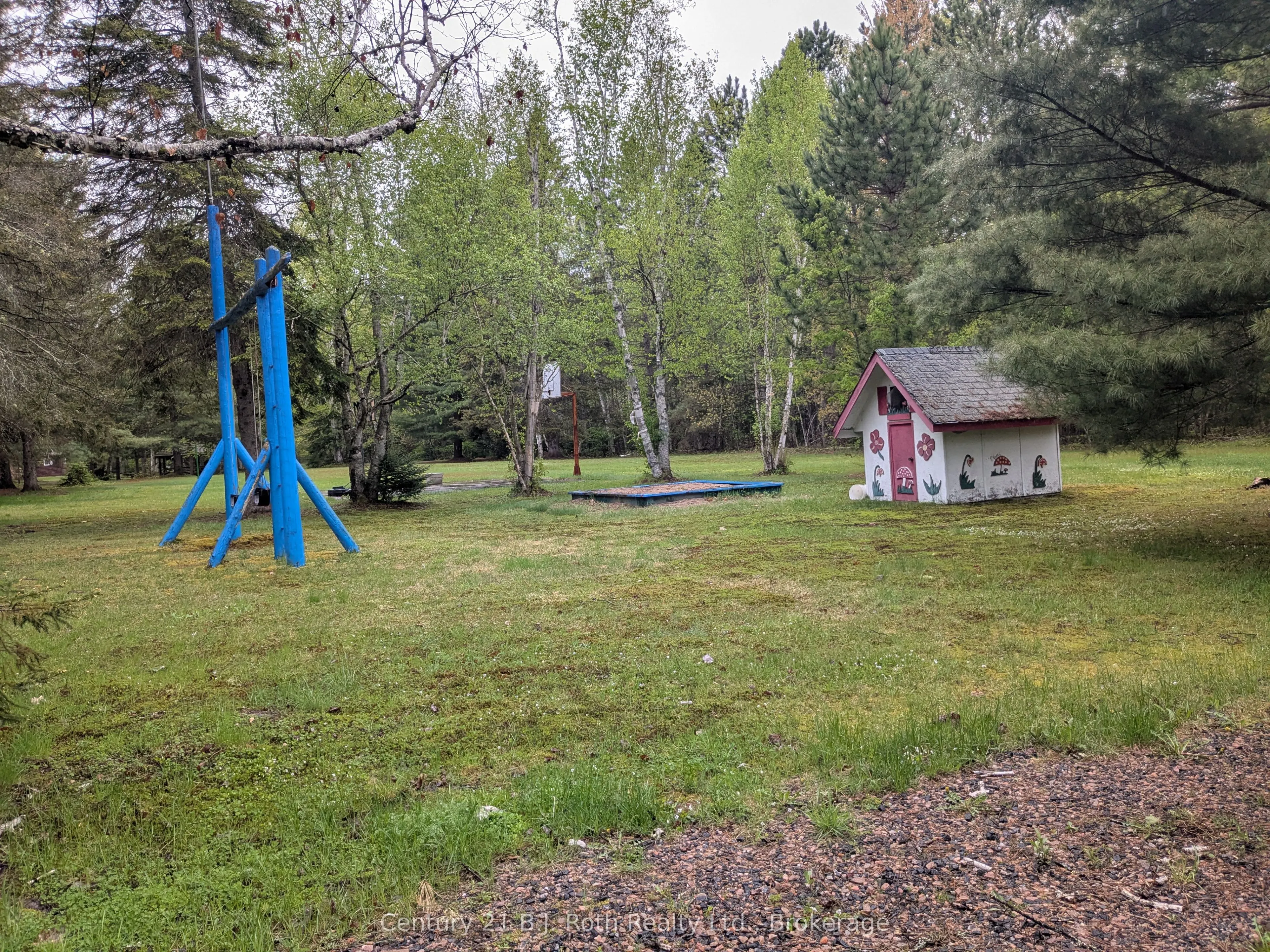 836 LAKE NIPISSING Road
