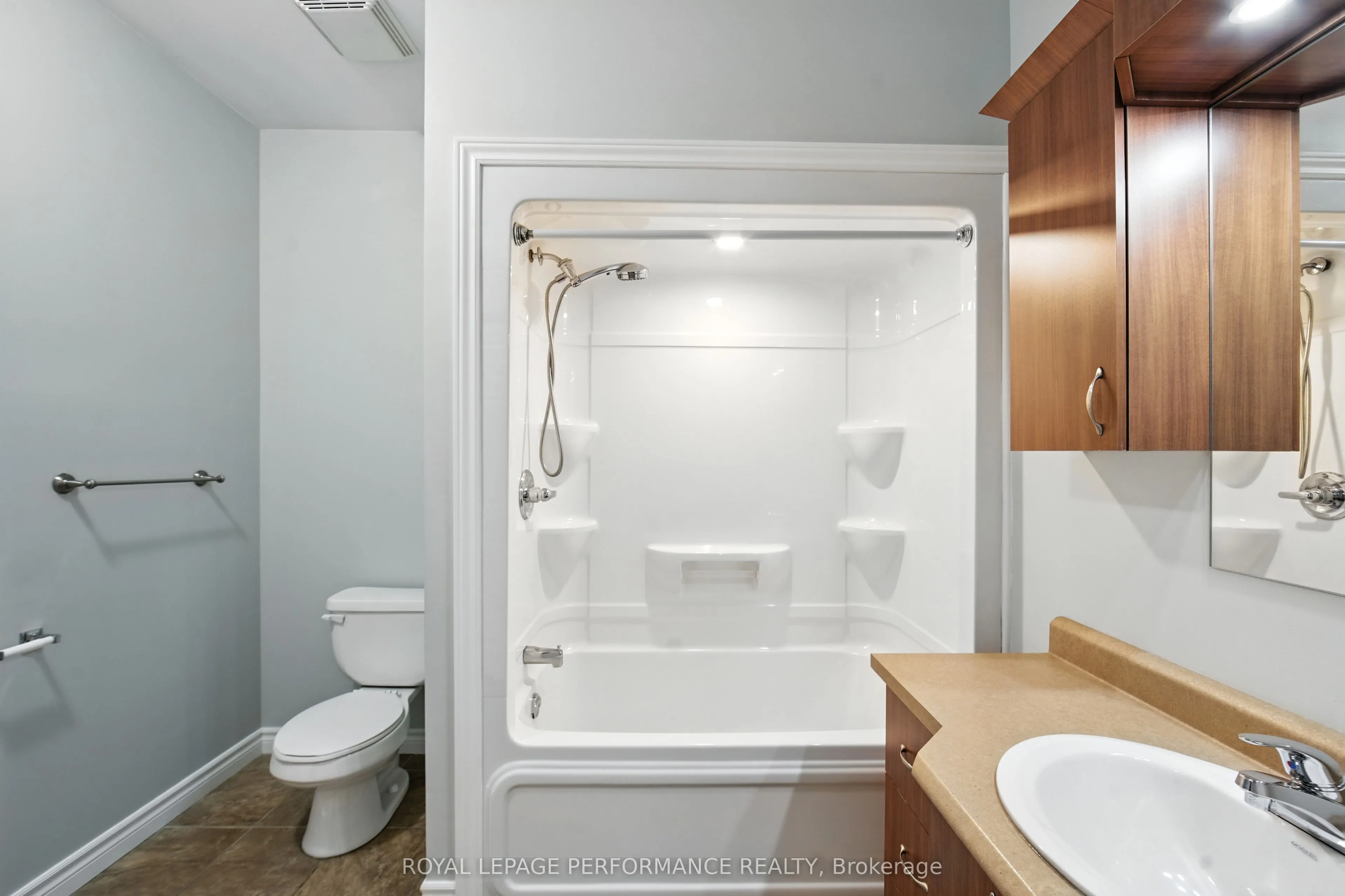 20 Valain Street, #5