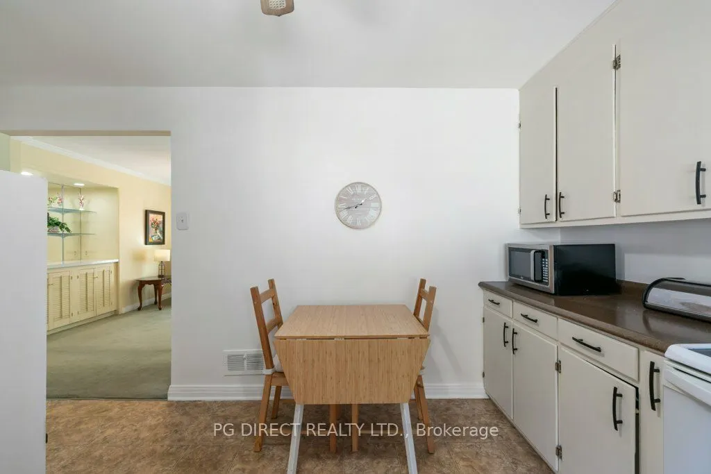 905 Third Street E