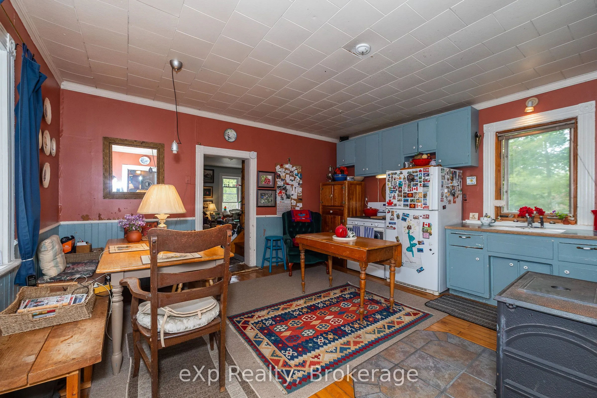 103379 Grey Rd 18