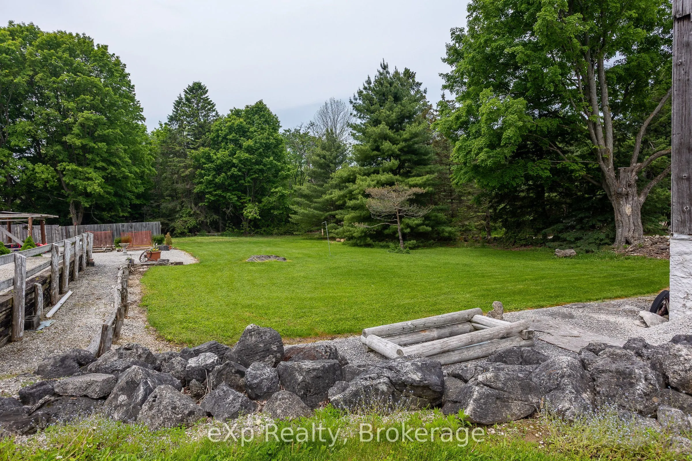103379 Grey Rd 18