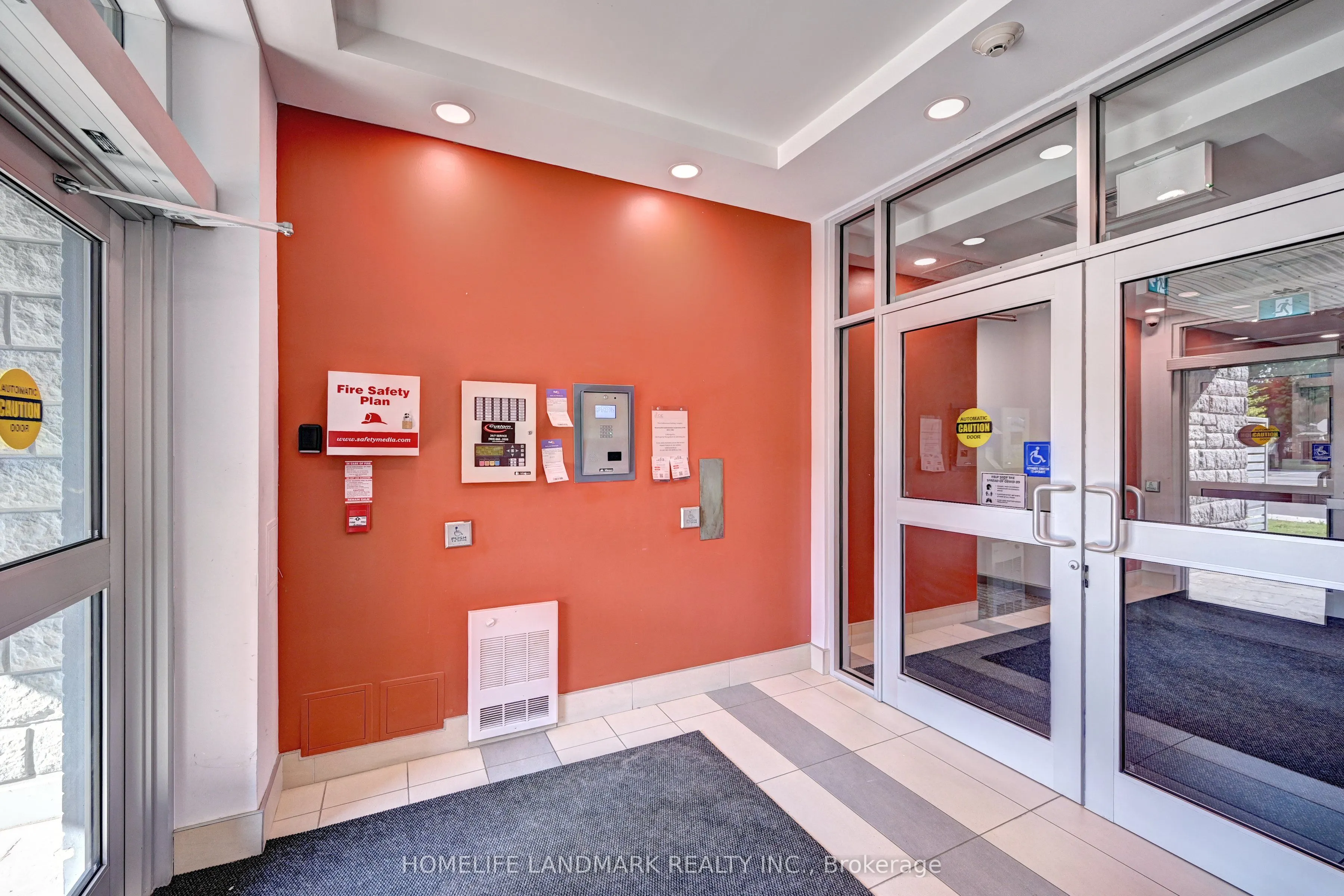 77 Leland Street W, #301