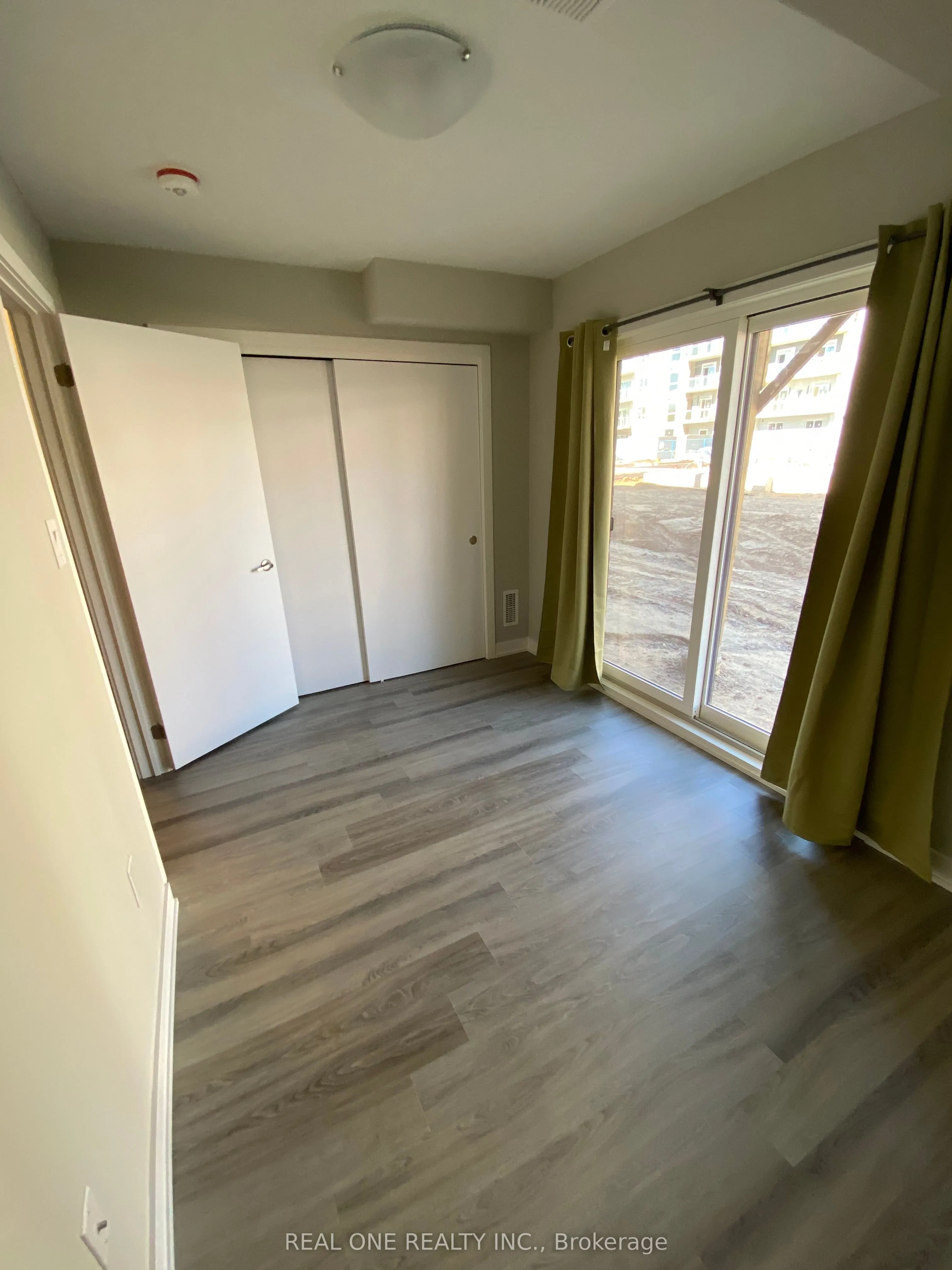 63 Markle Crescent, #40