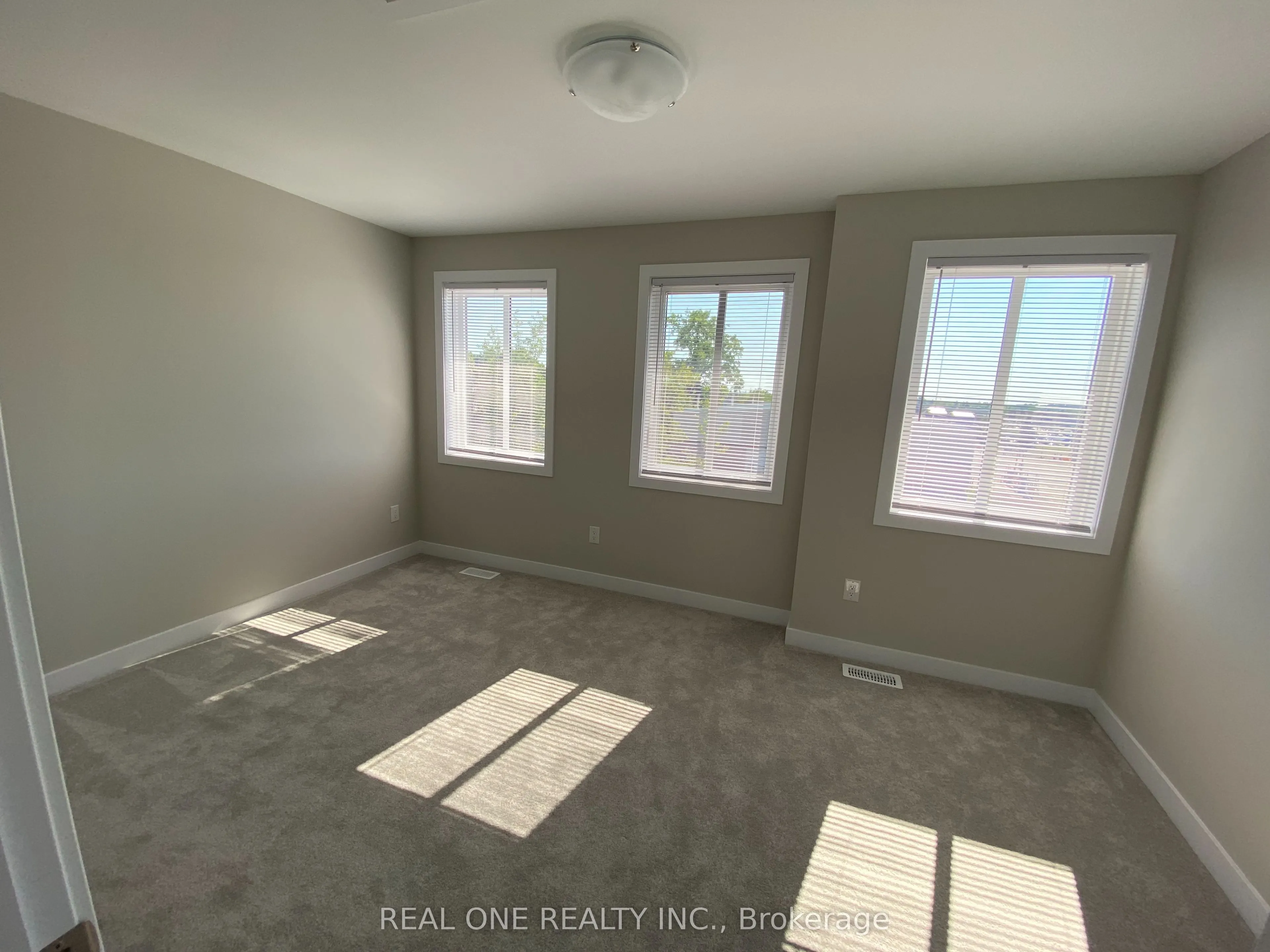 63 Markle Crescent, #40
