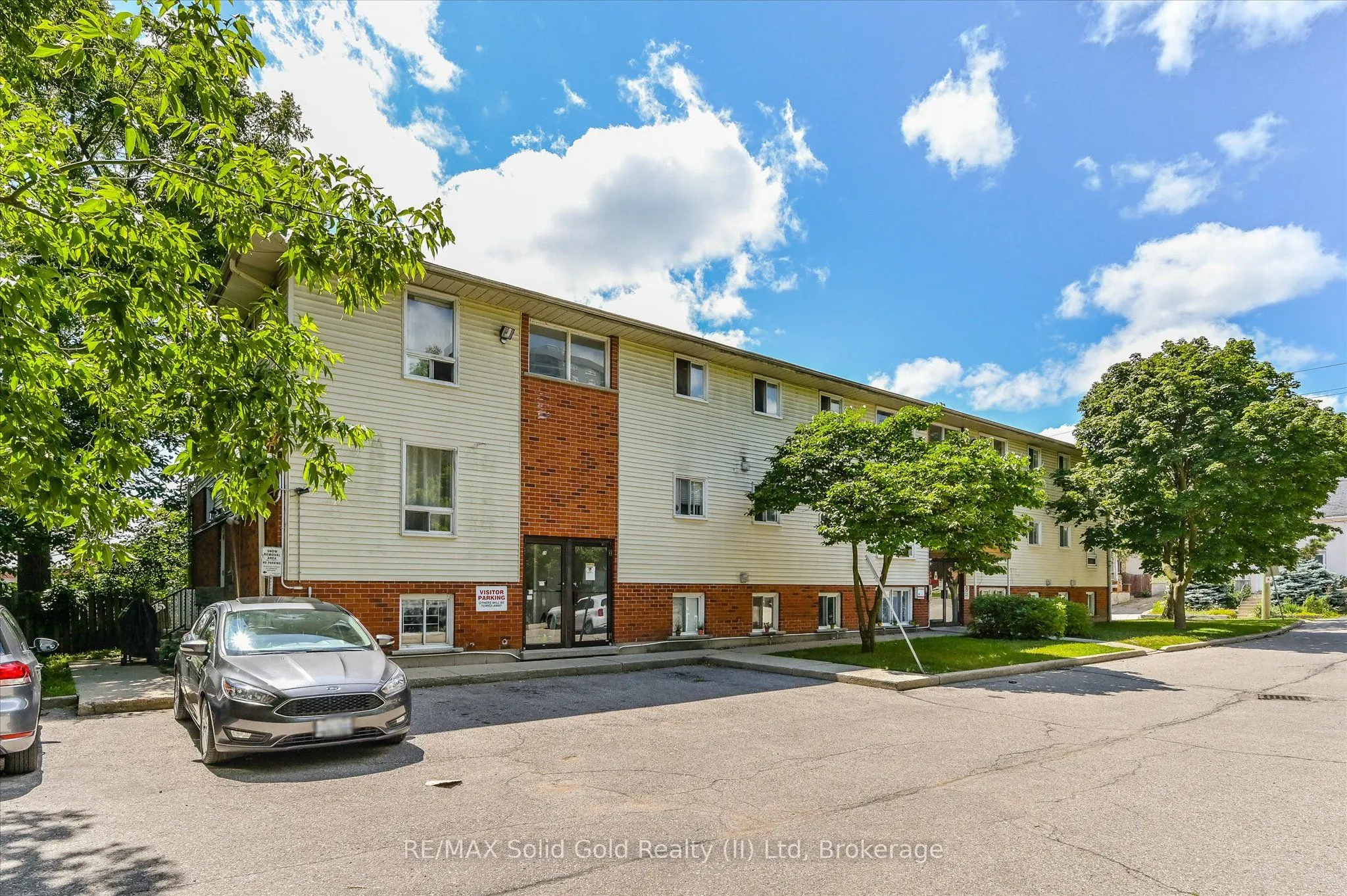 119 Cedar Street S, #12