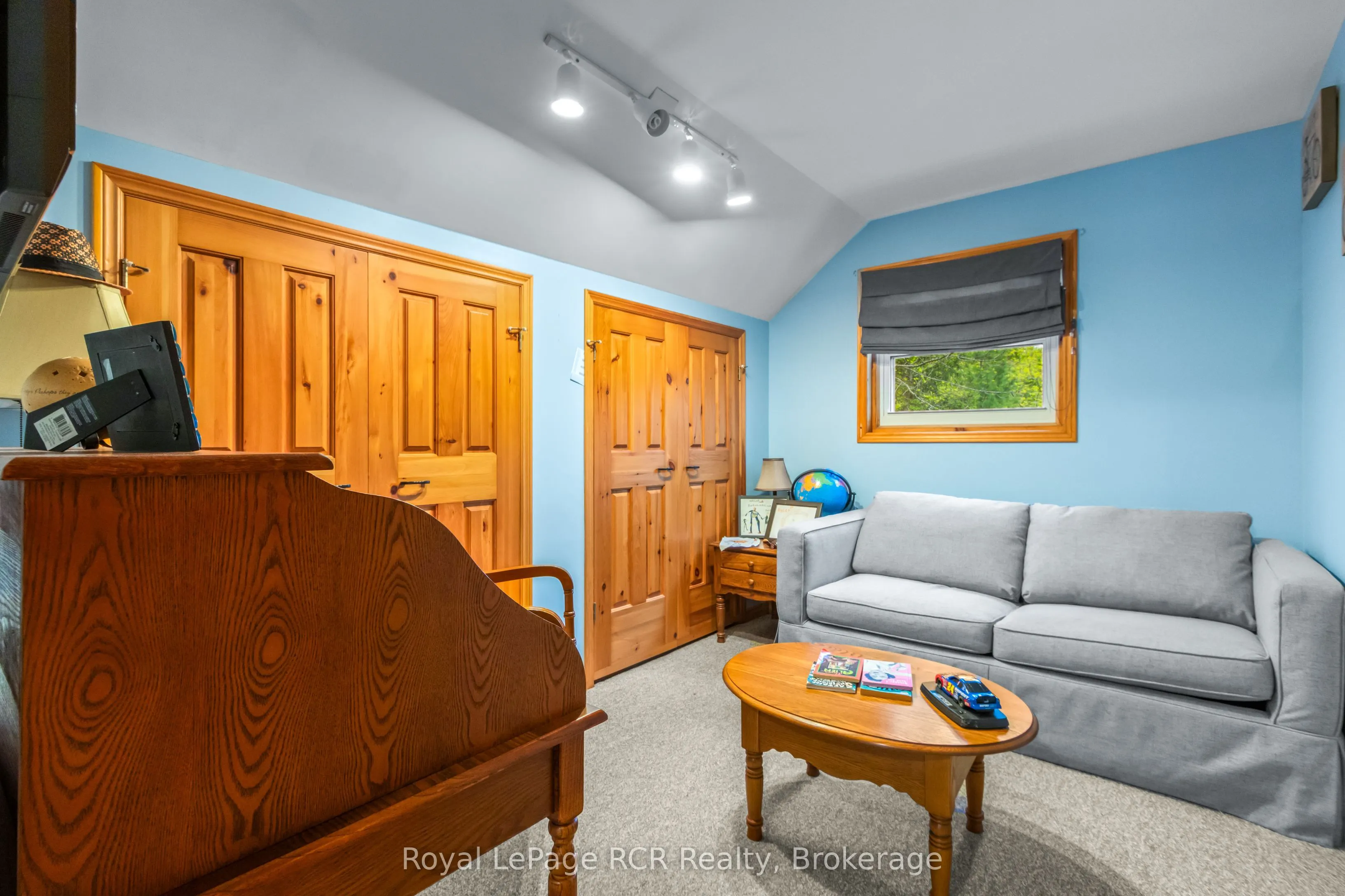 625 Mallory Beach Road
