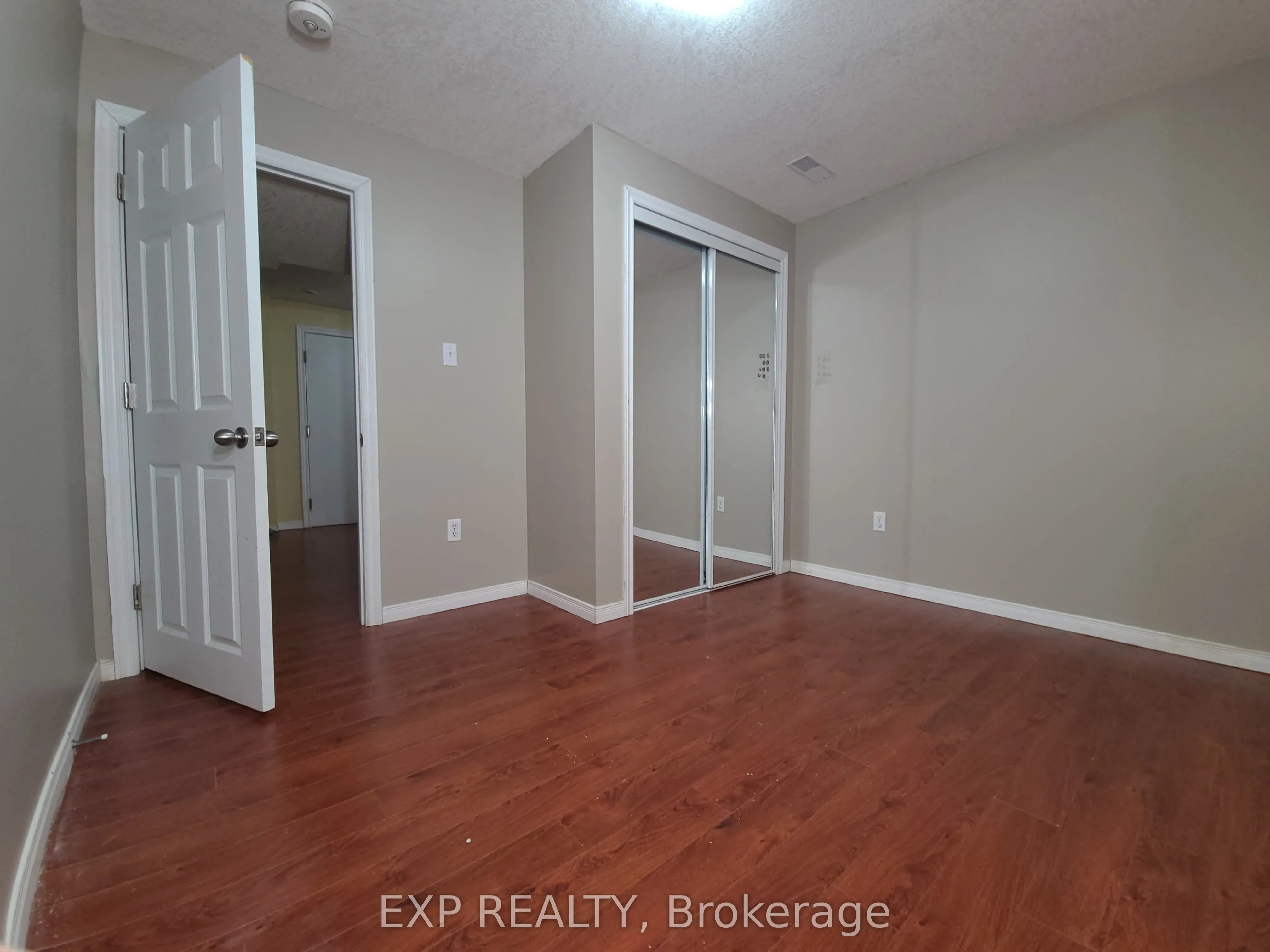 12 Peer Drive, #Basmnt