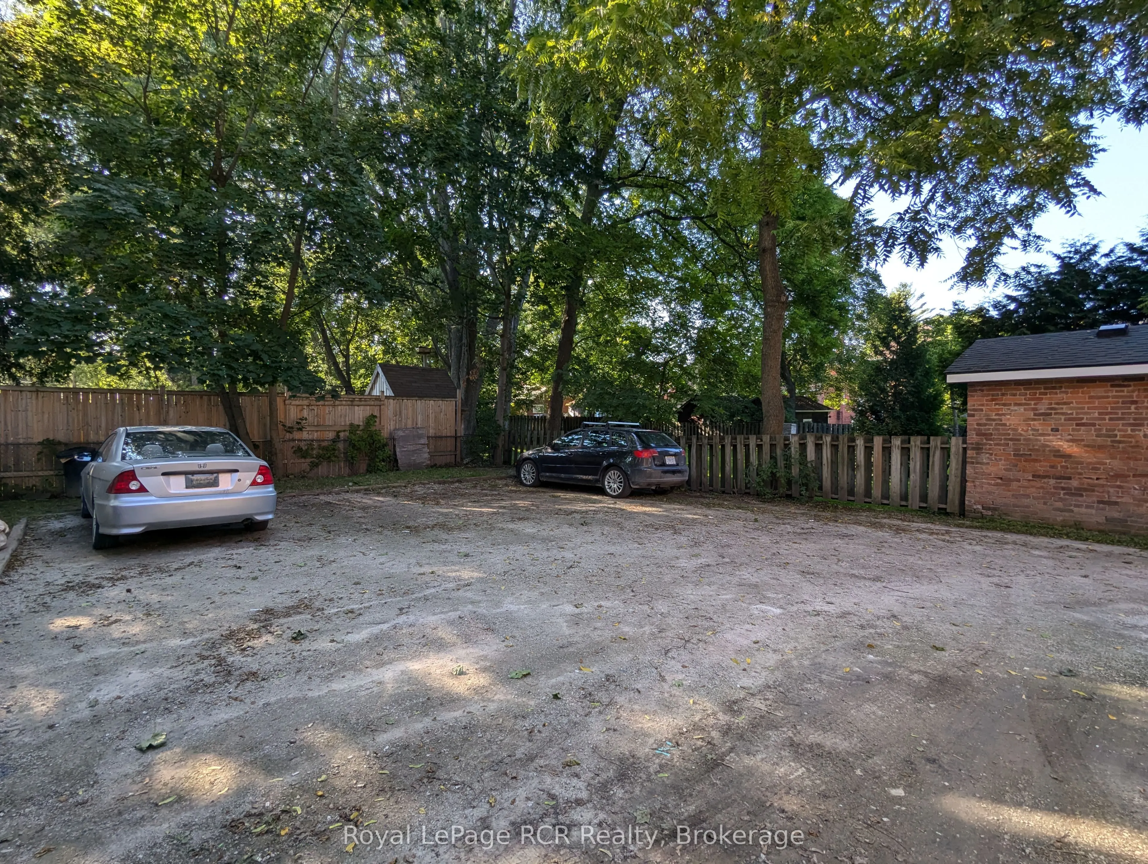 1366 4TH Avenue W