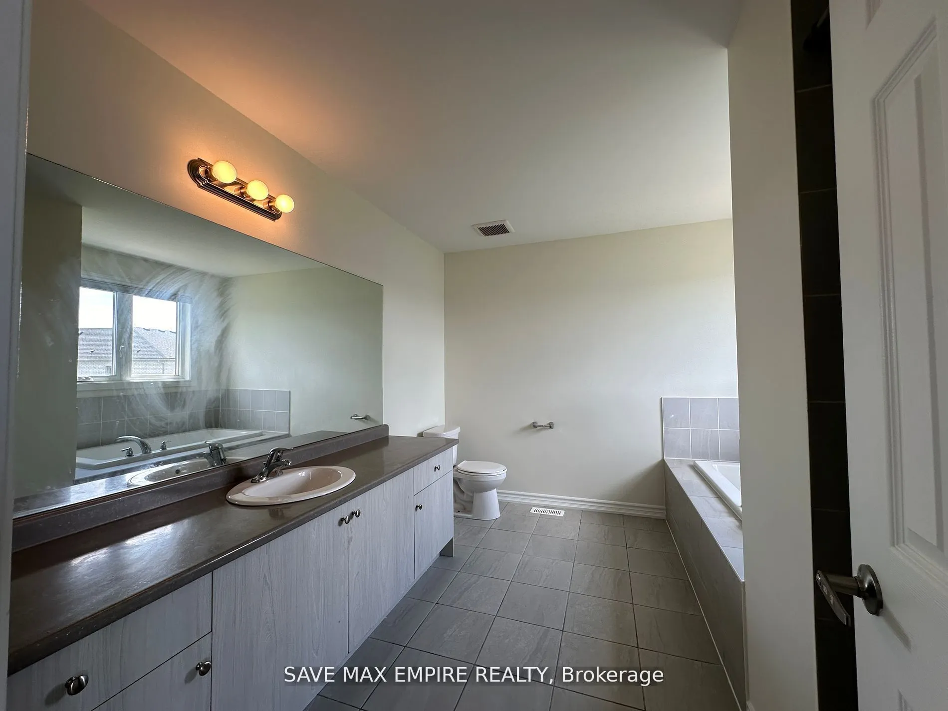 1499 MARINA Drive