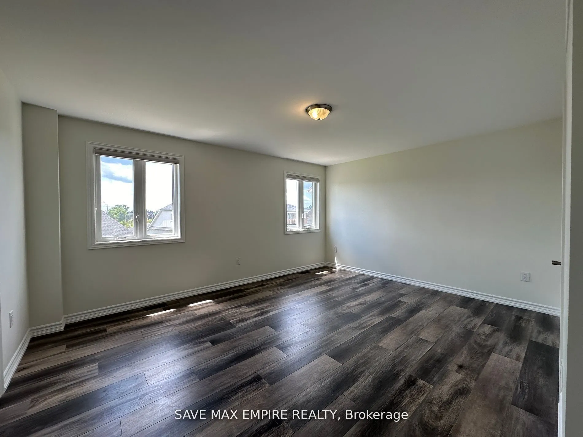 1499 MARINA Drive