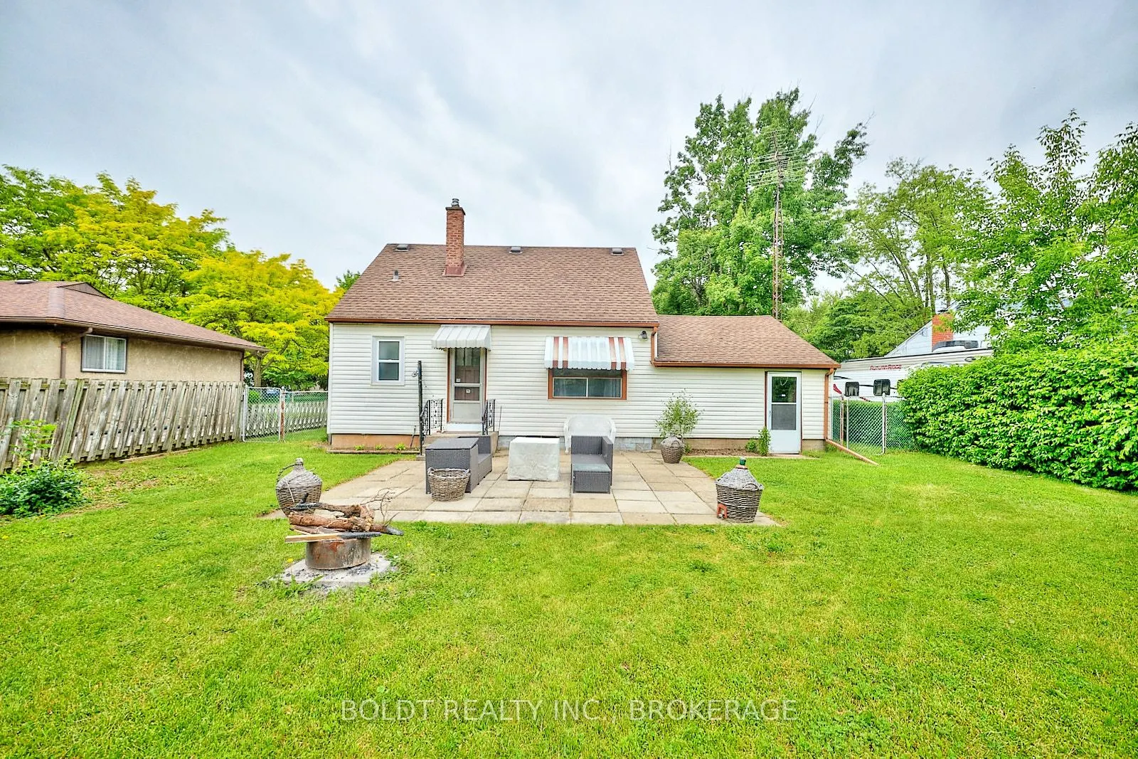 130 GADSBY Avenue