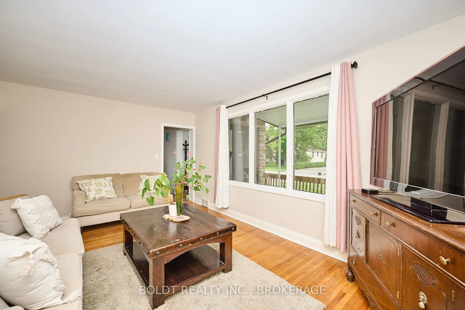 130 GADSBY Avenue