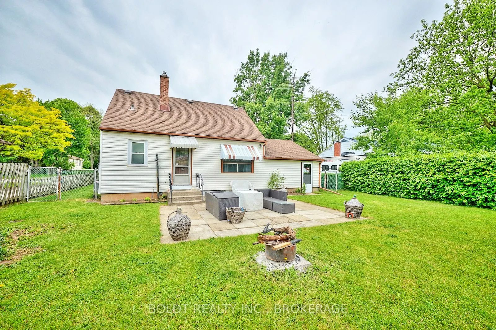 130 GADSBY Avenue