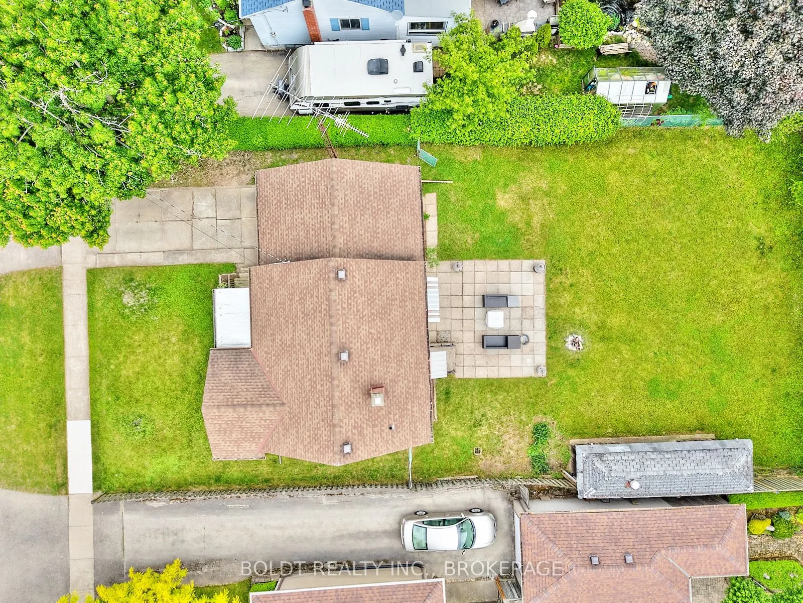130 GADSBY Avenue