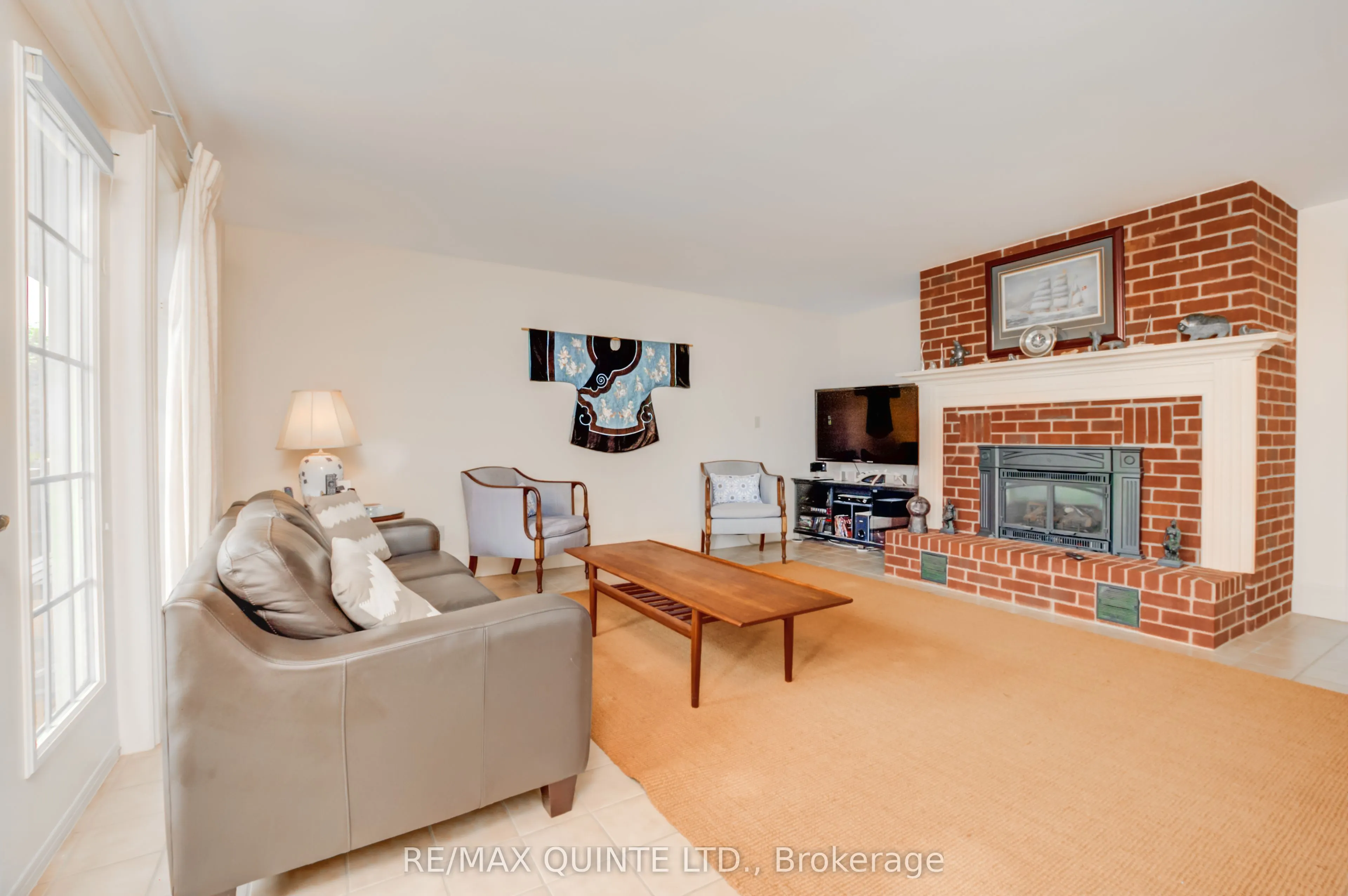 55 Oakridge Drive