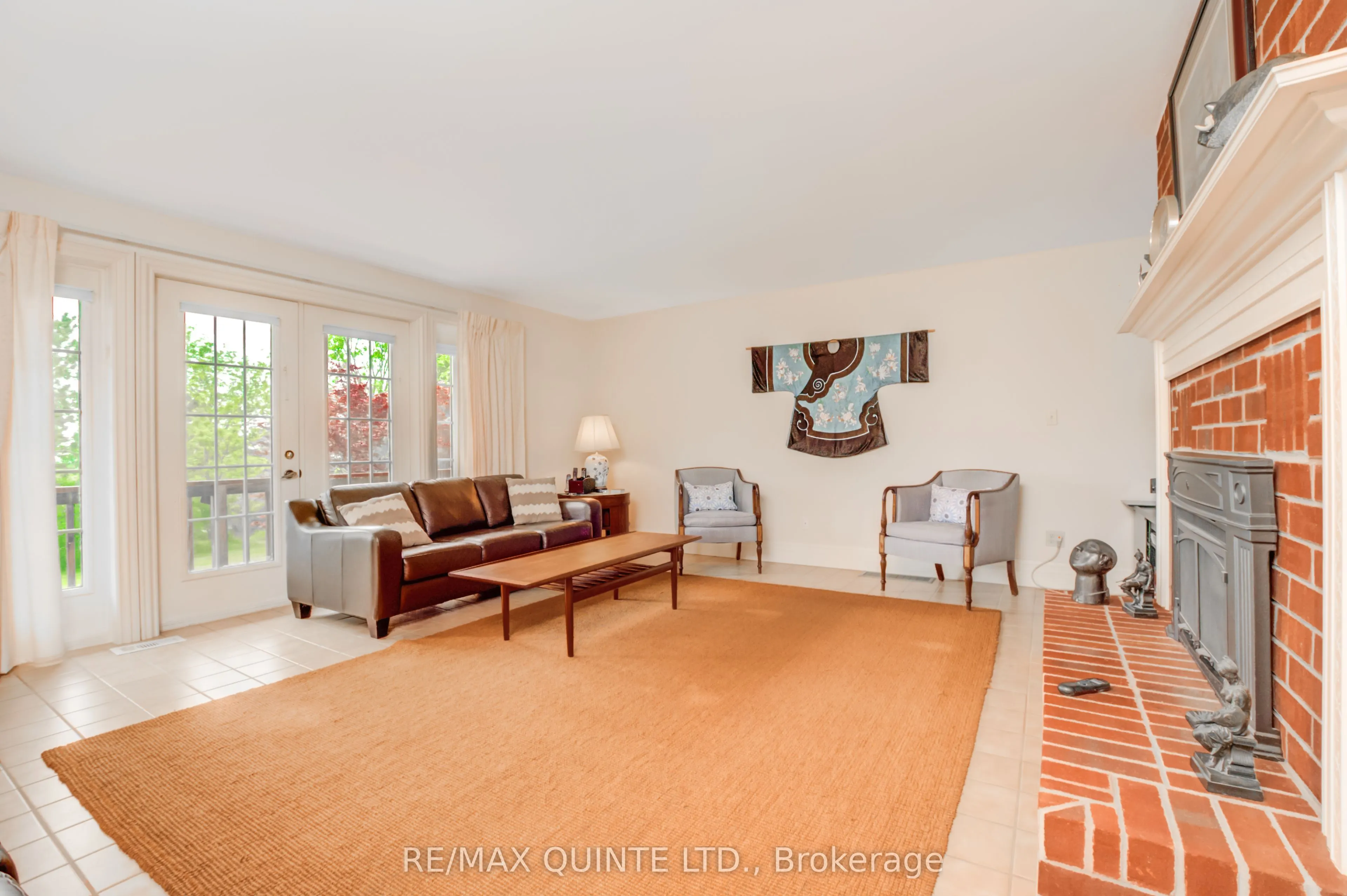 55 Oakridge Drive