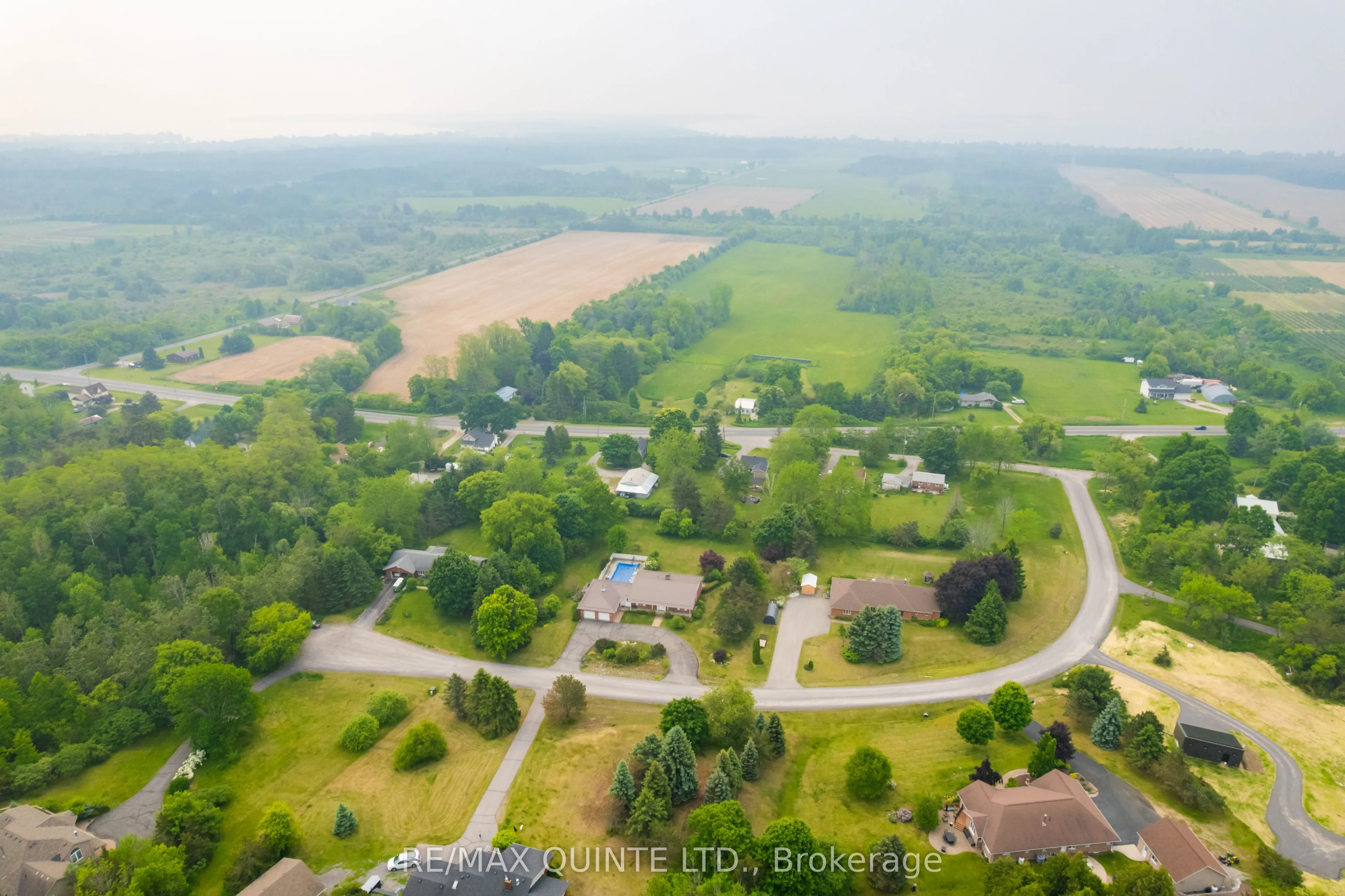 55 Oakridge Drive