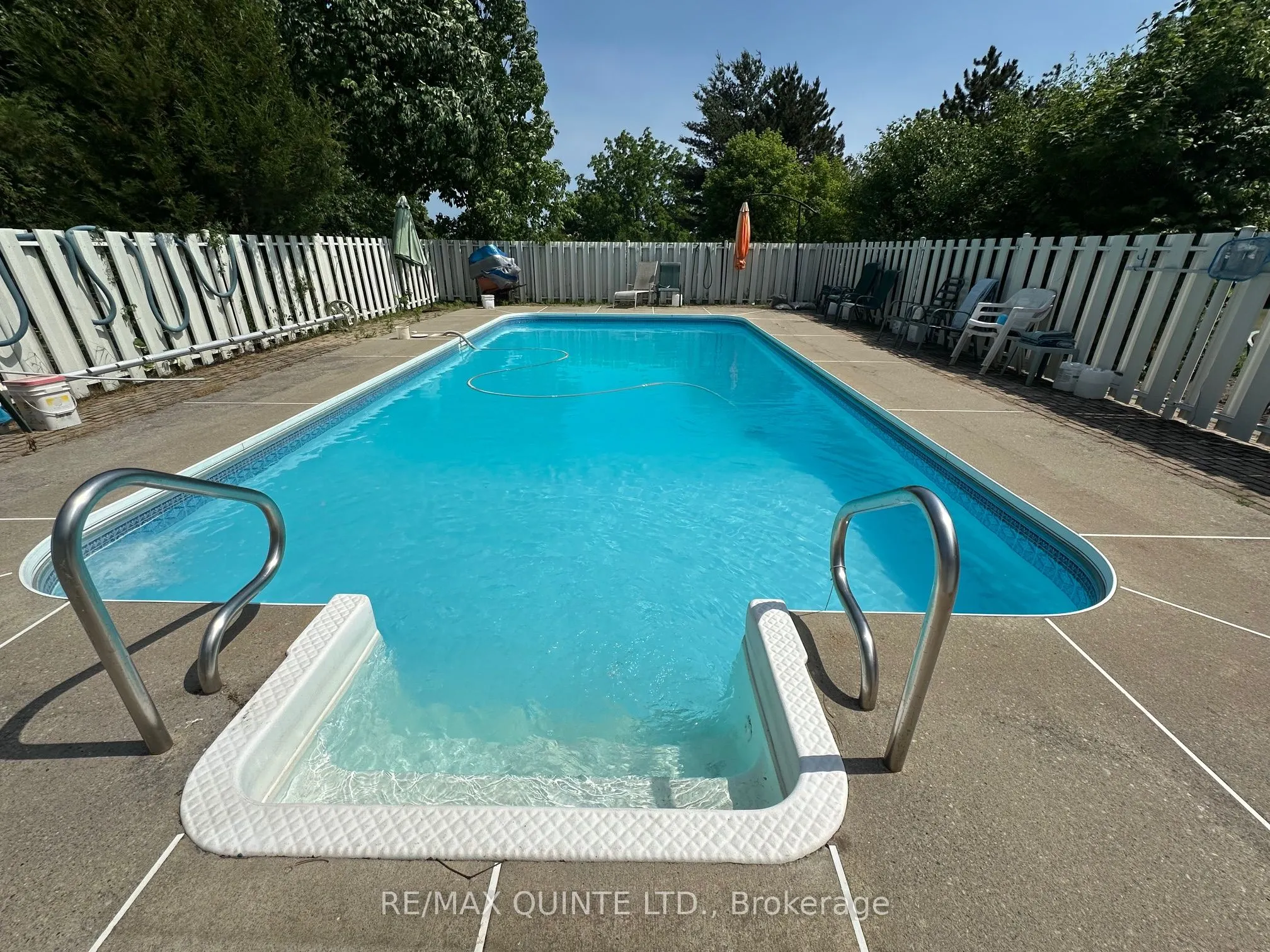 55 Oakridge Drive