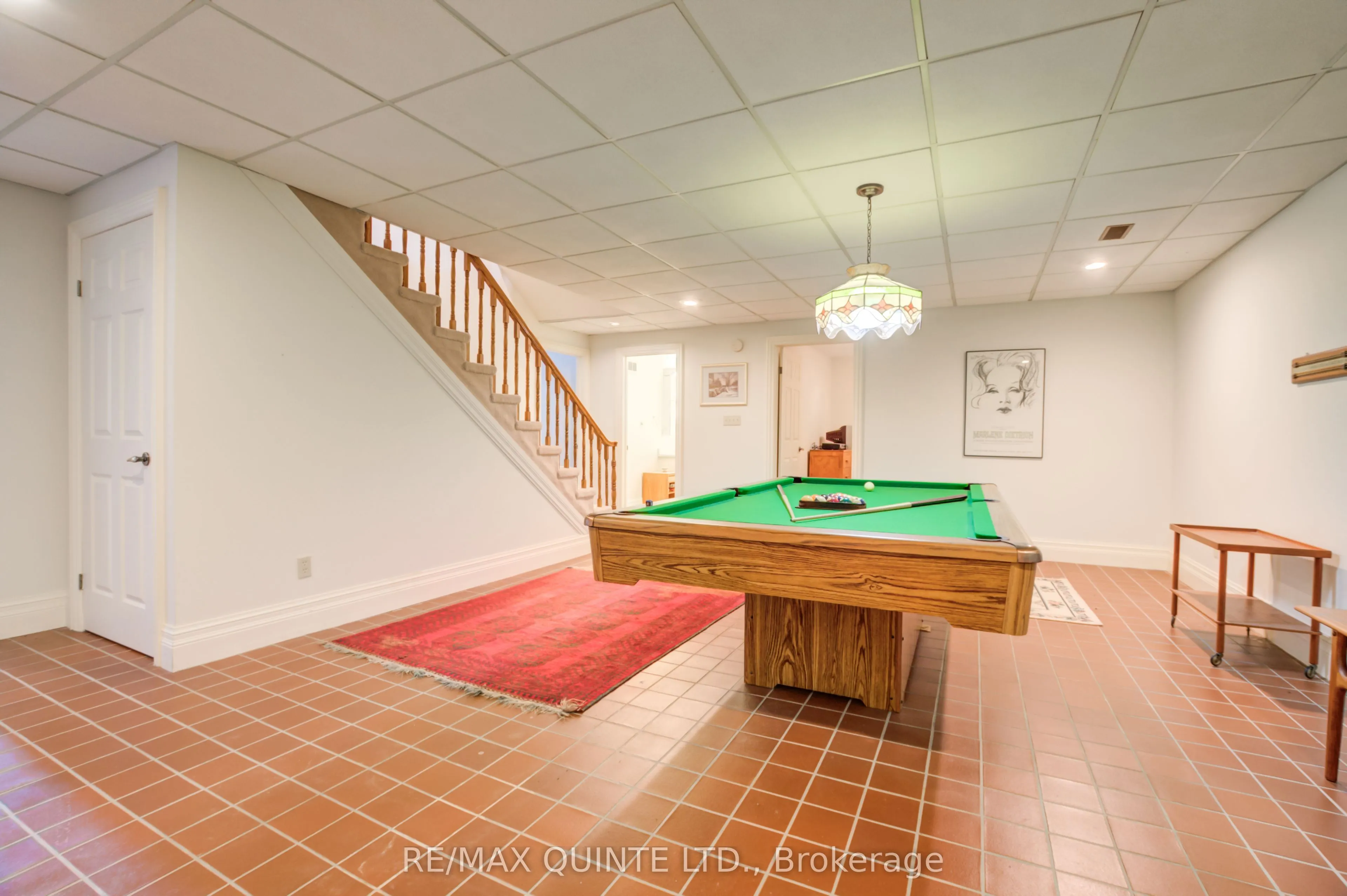 55 Oakridge Drive