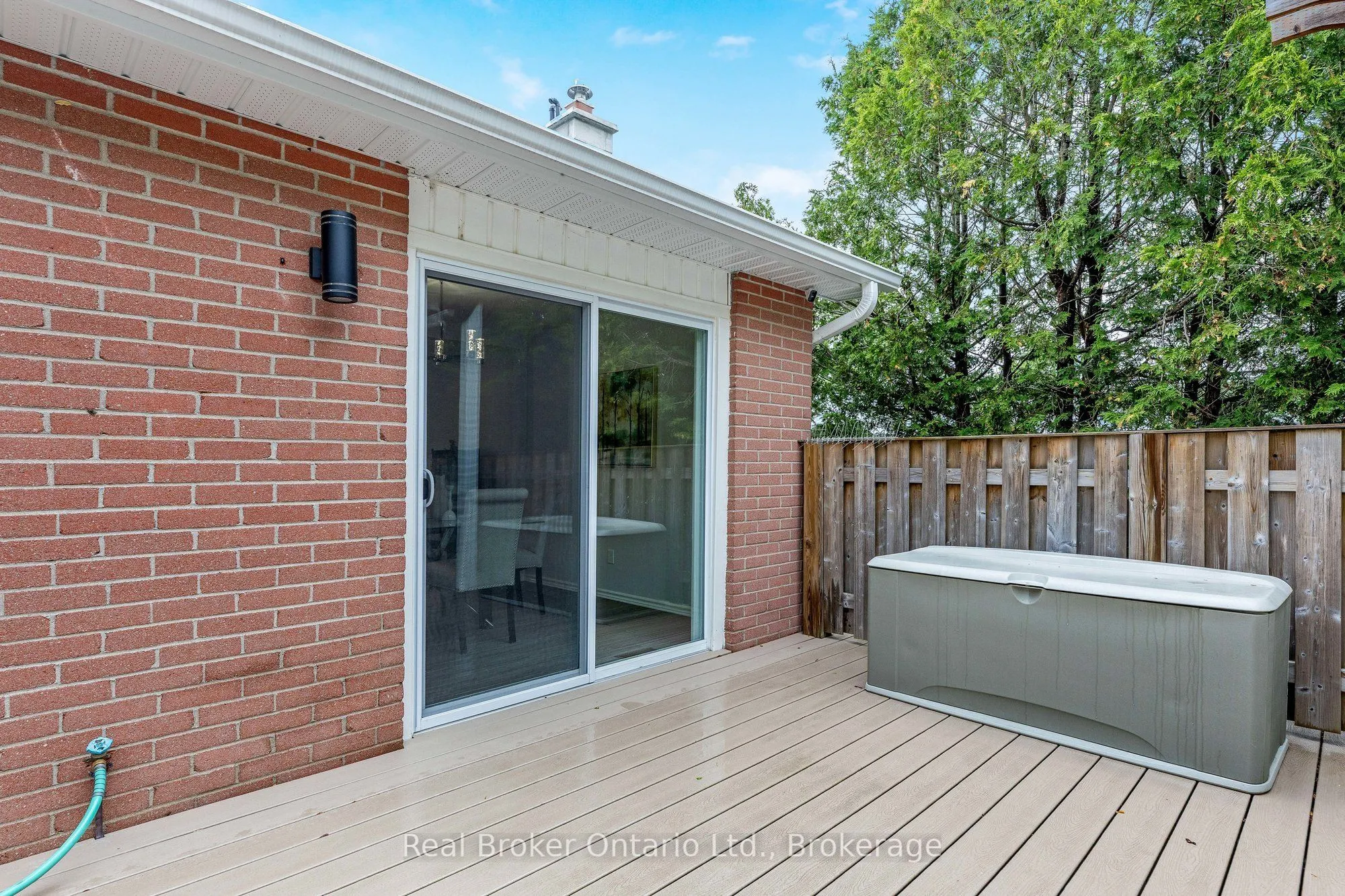 25 Erindale Drive