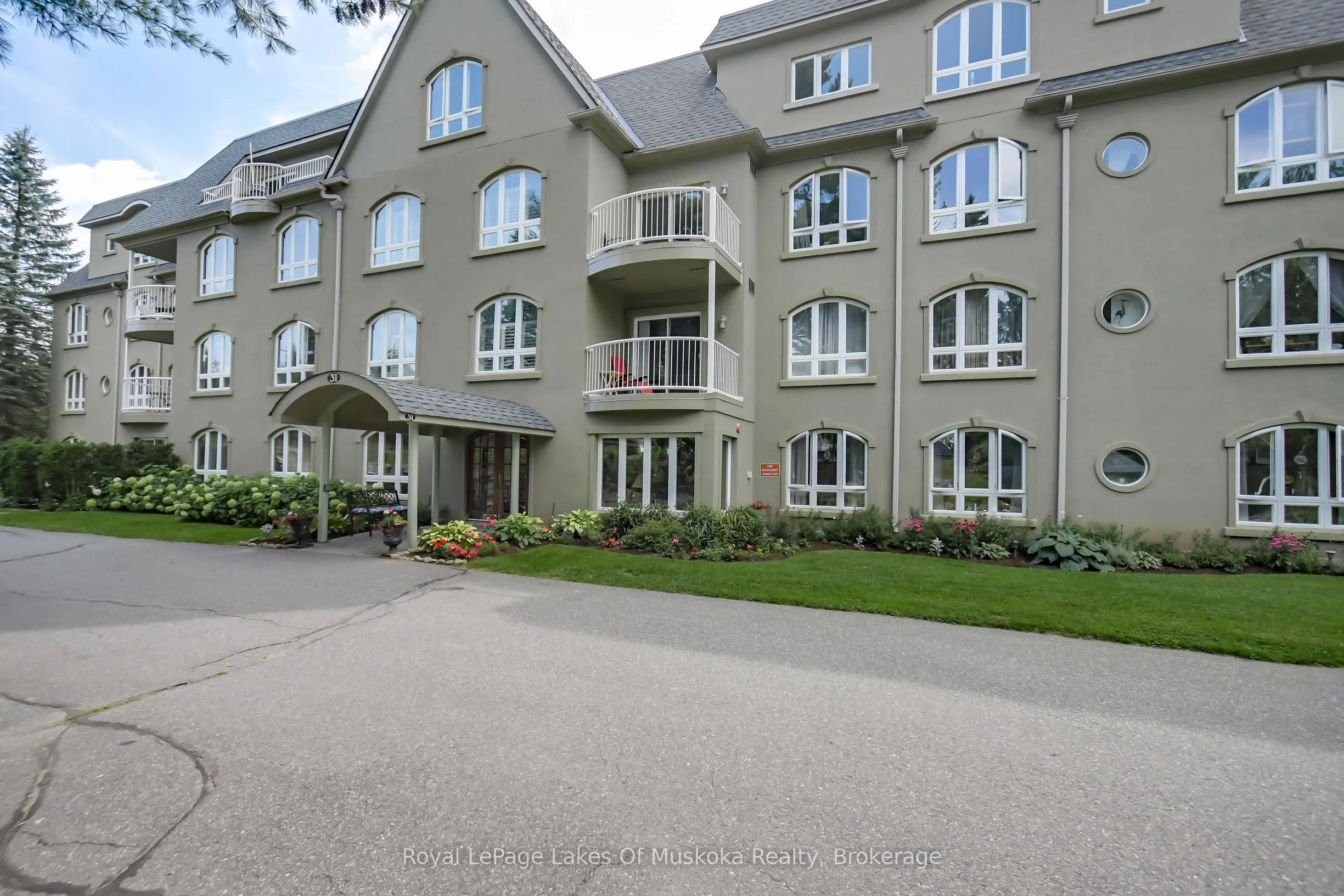 31 Dairy Lane #401