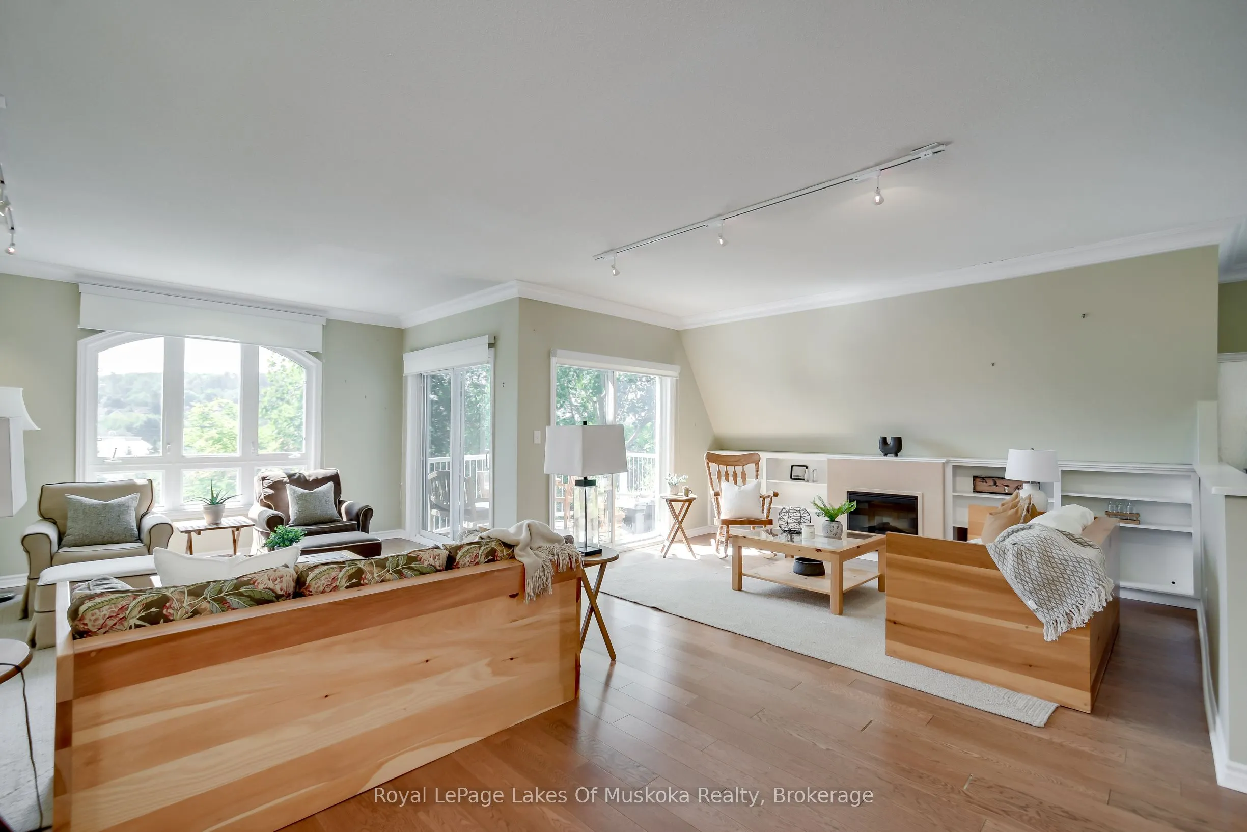 31 Dairy Lane #401