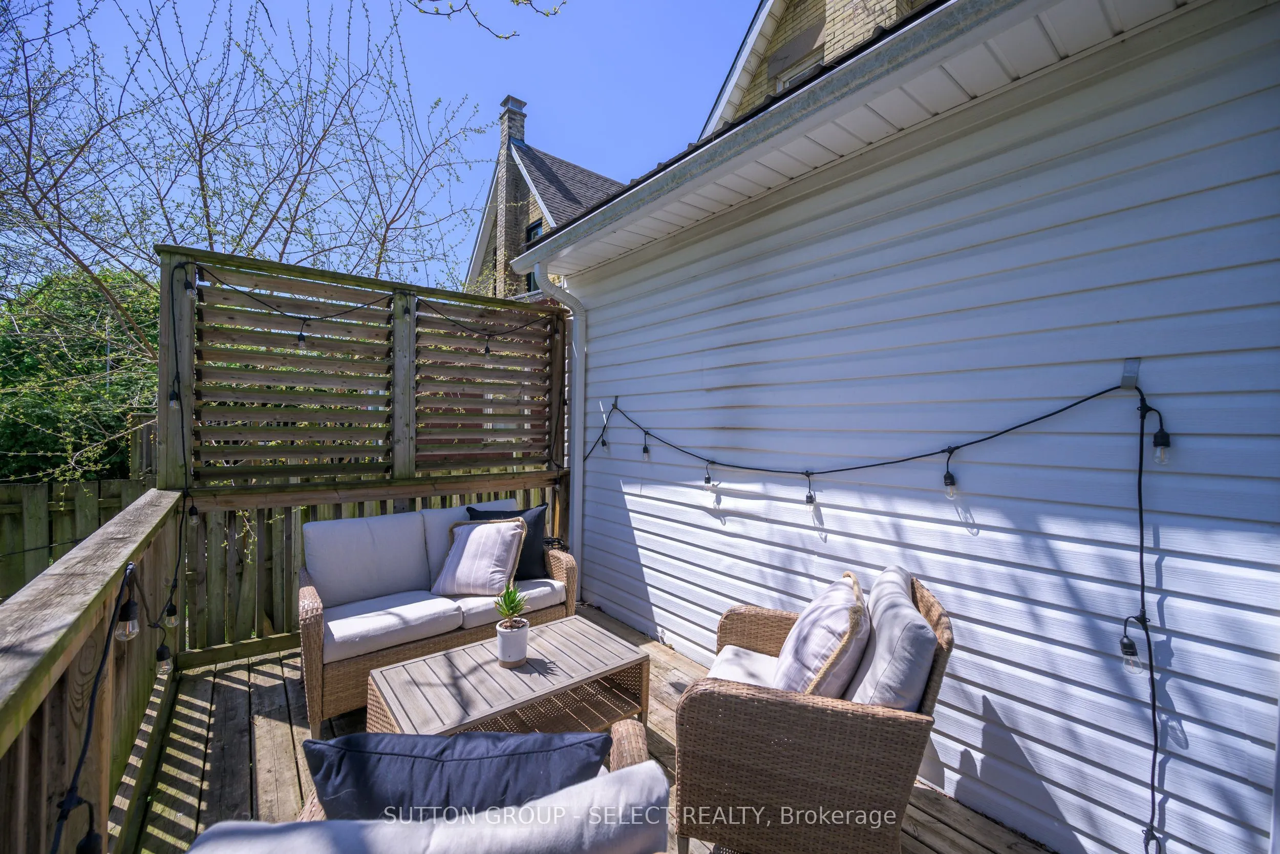 829 Elias Street
