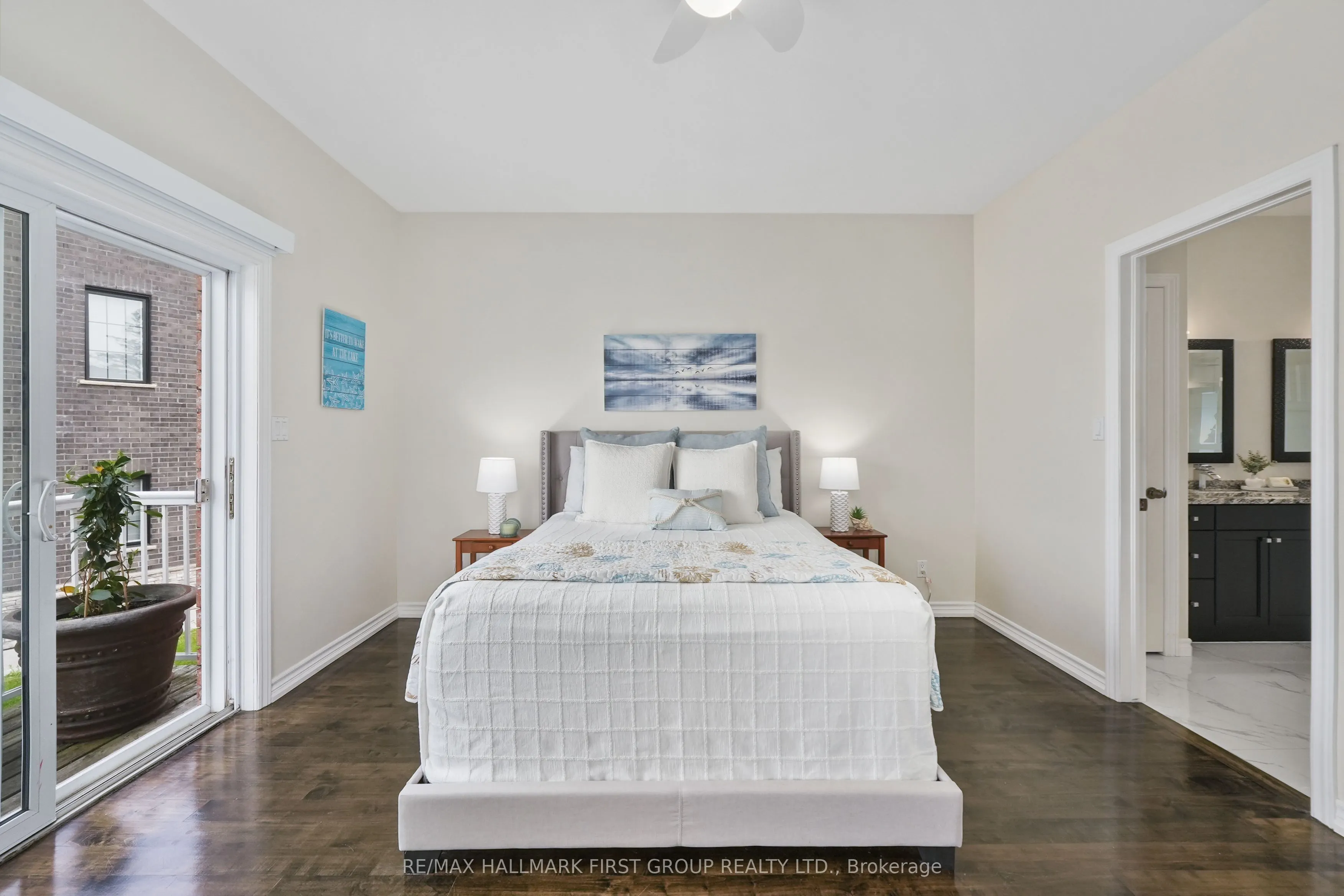 5 Edgewater Drive