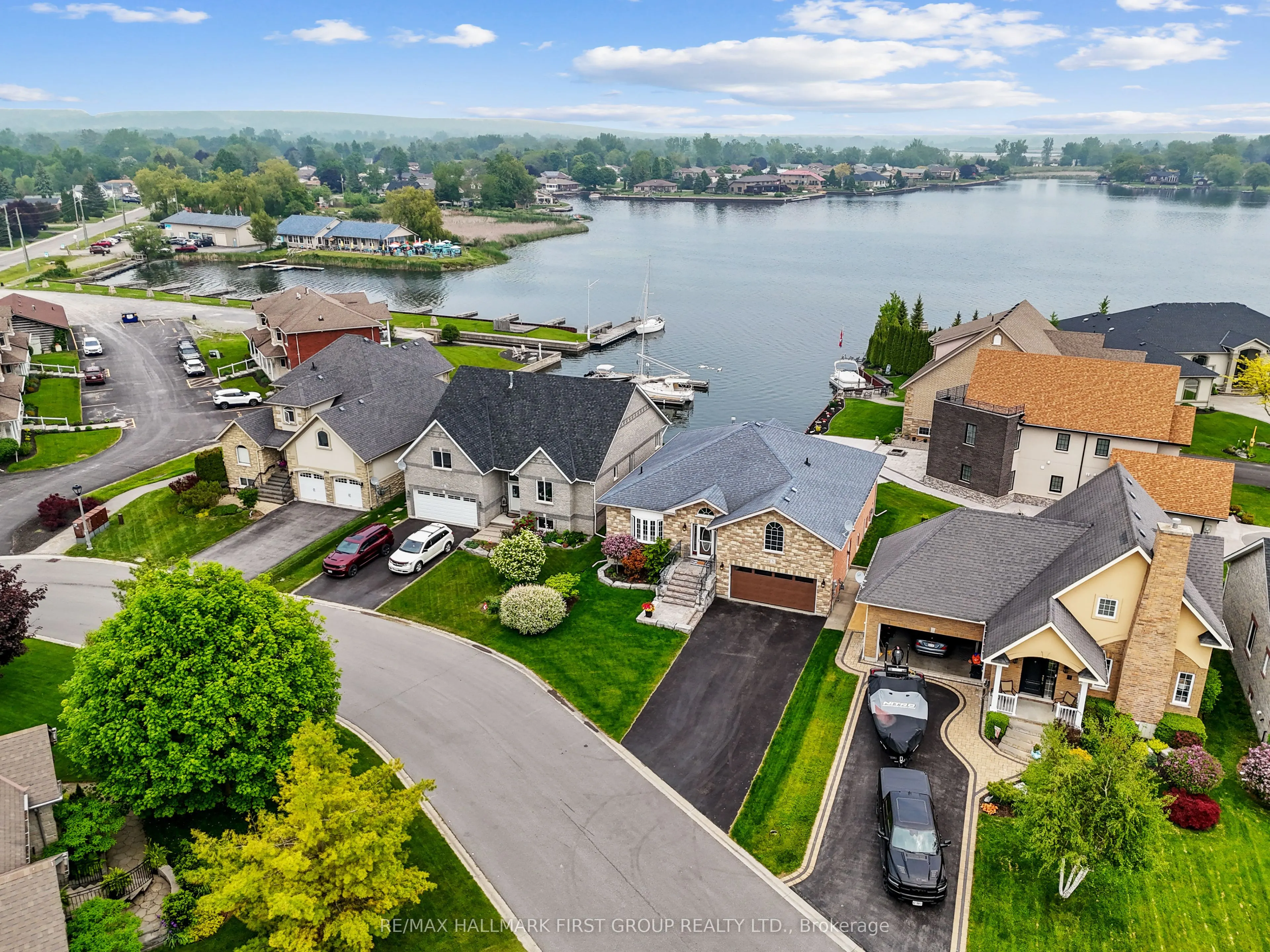 5 Edgewater Drive