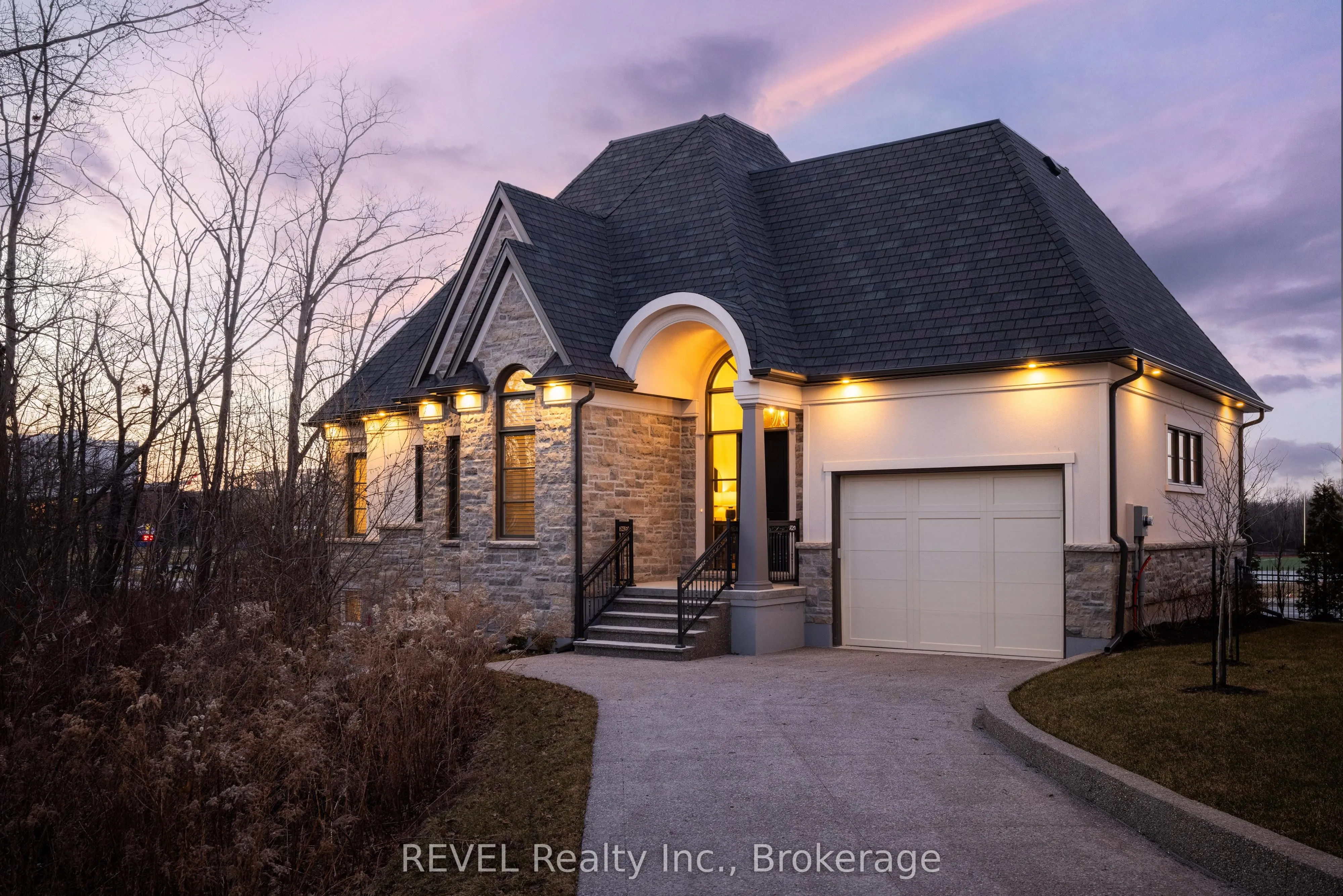 27 Arbourvale Common, #1