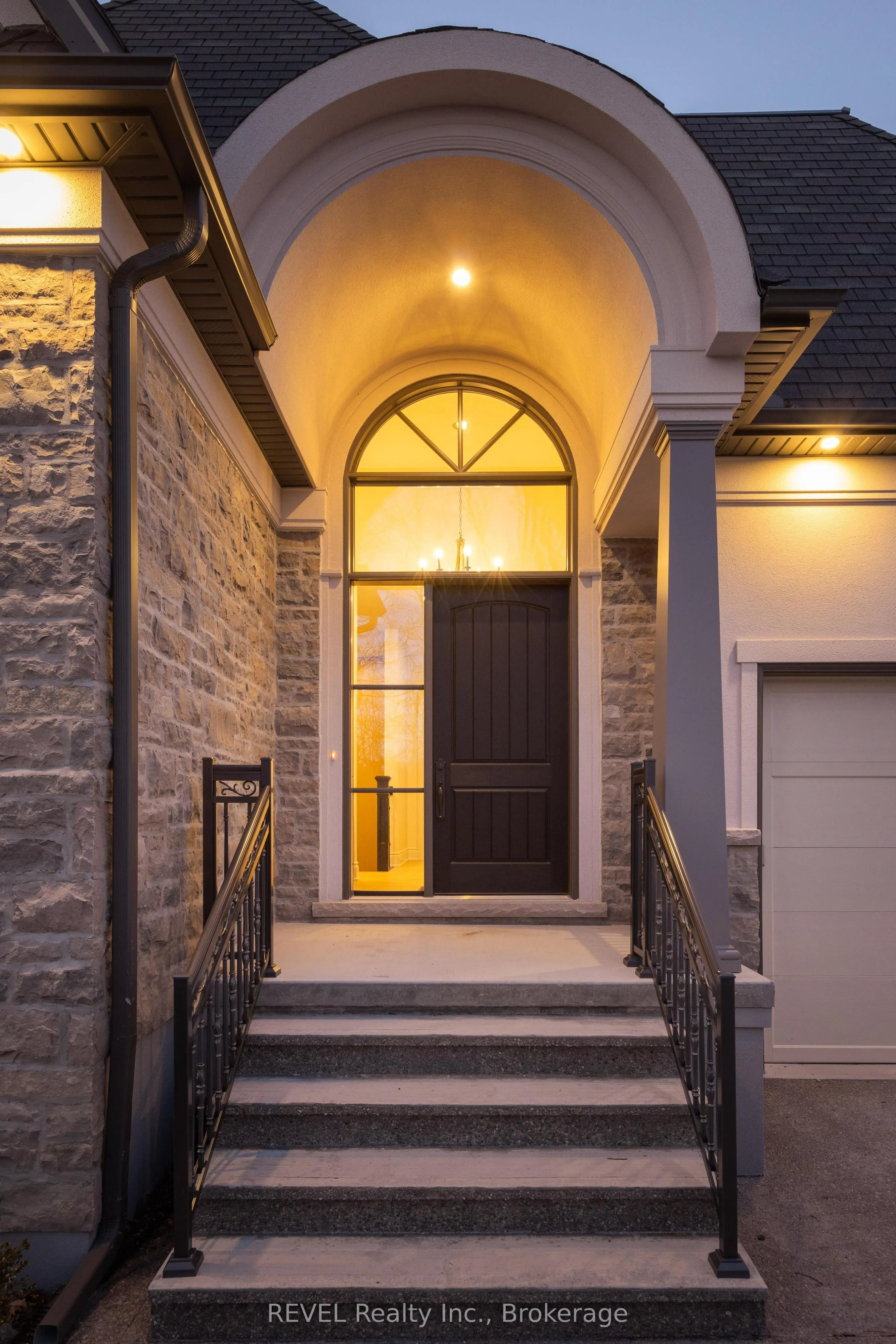 27 Arbourvale Common, #1