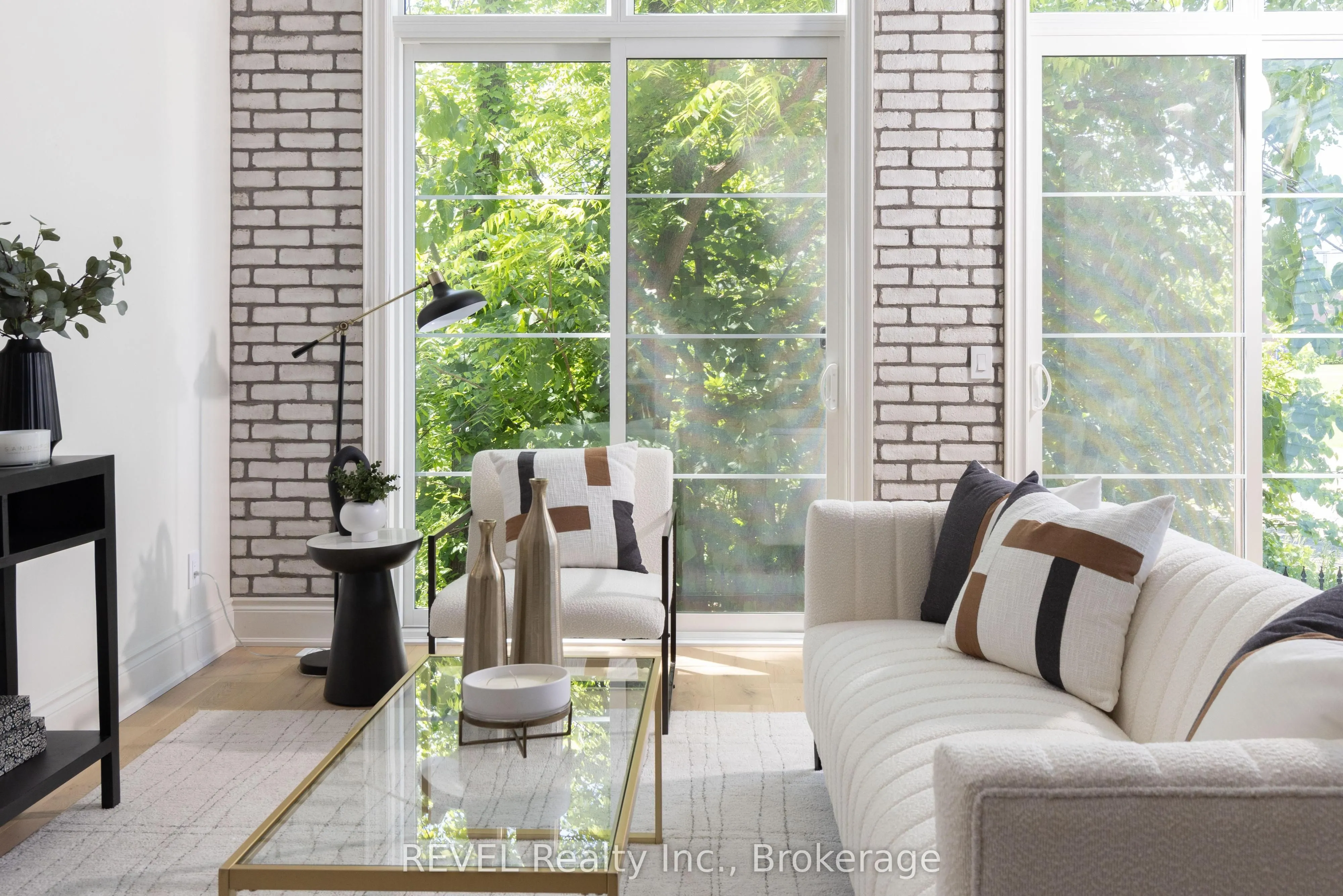 27 Arbourvale Common, #1