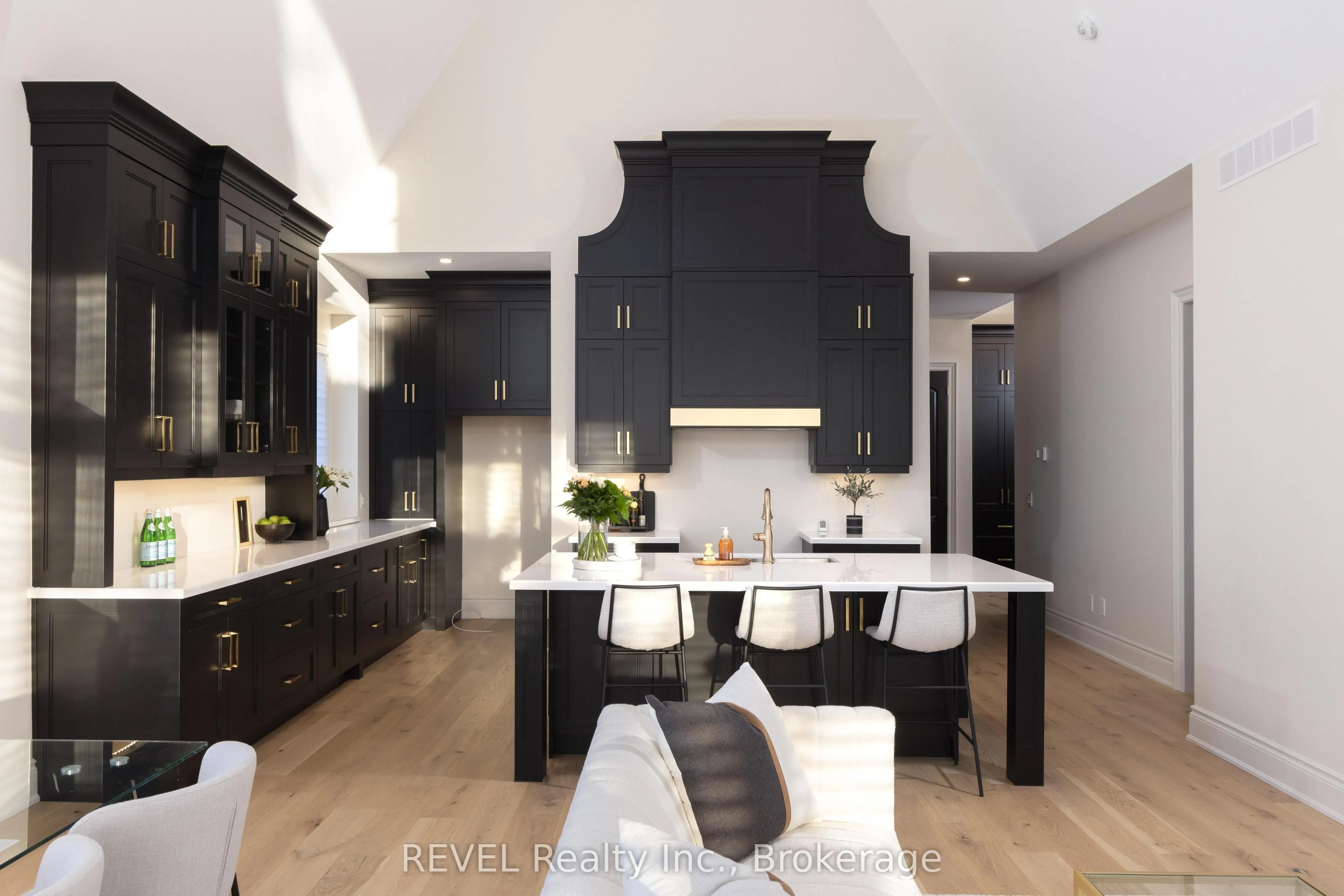 27 Arbourvale Common, #1