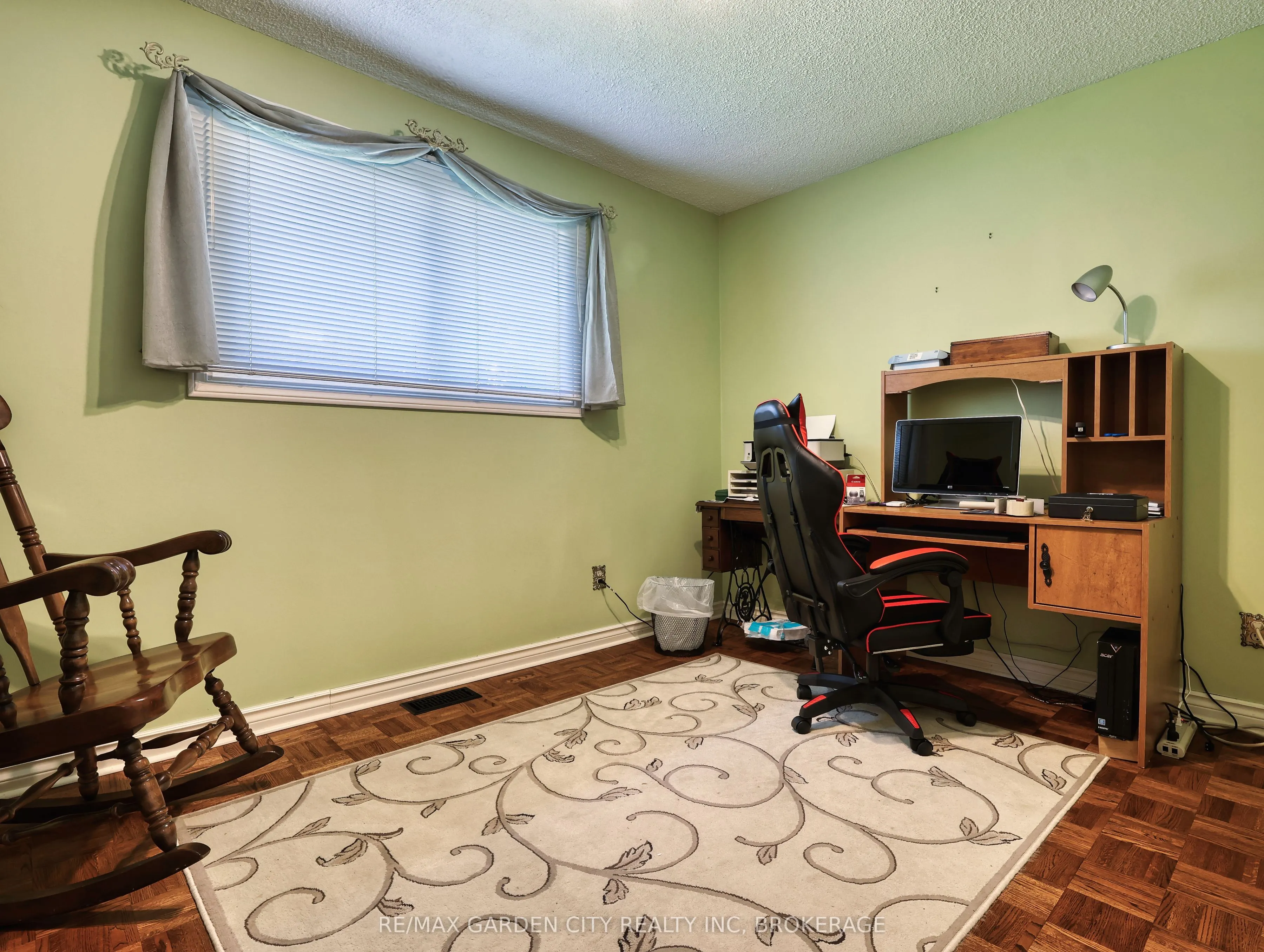 101 Keefer Road