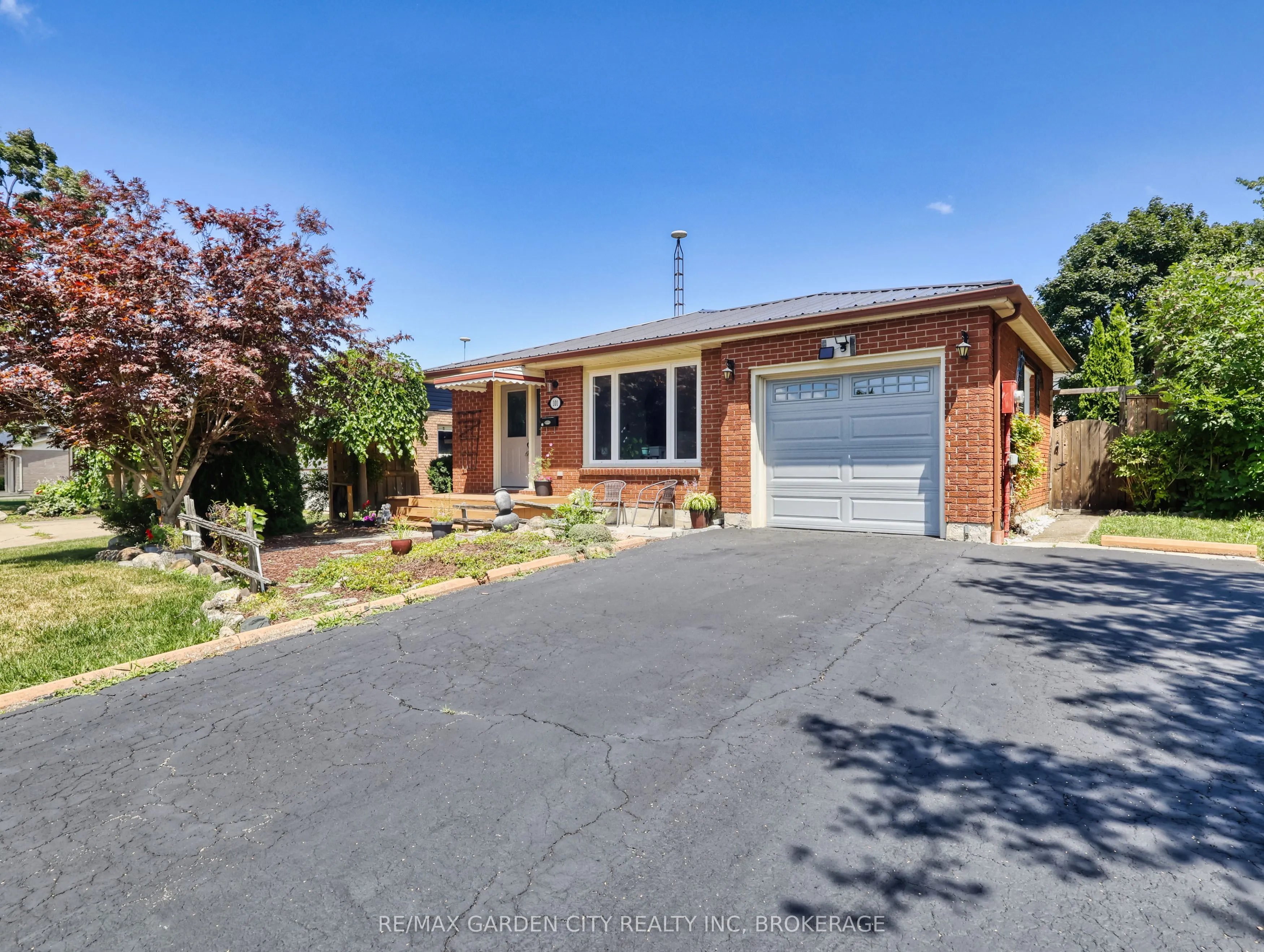 101 Keefer Road