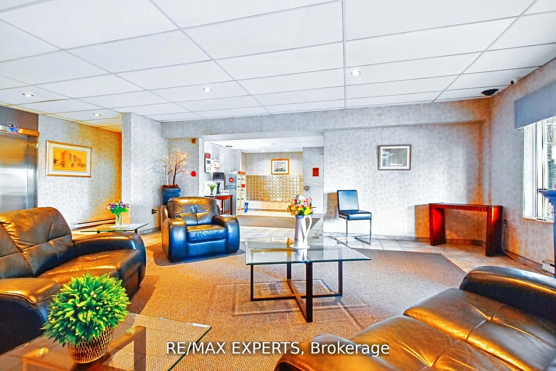8591 Riverside Drive E, #410