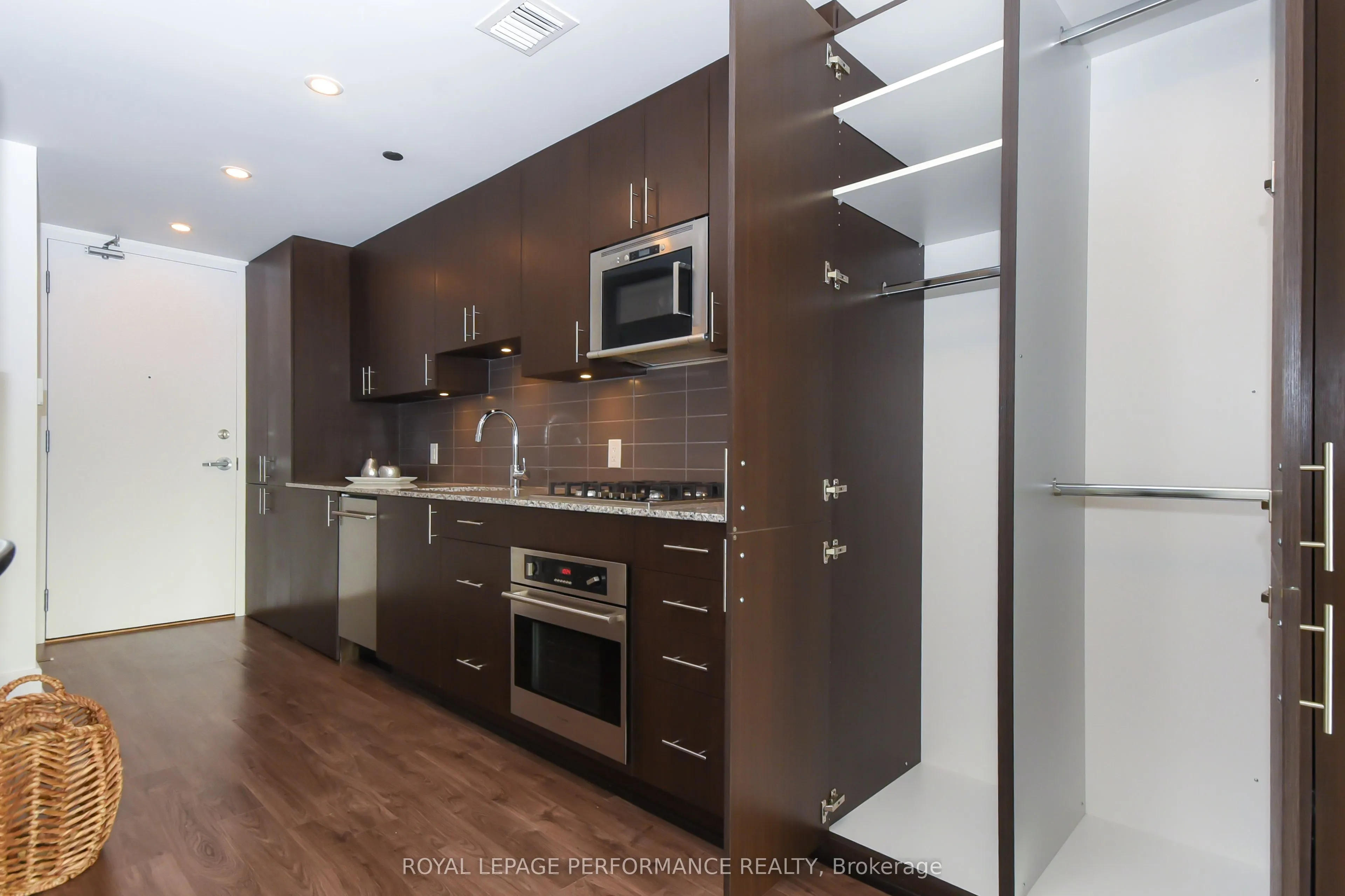 7 Marquette Avenue, #309A