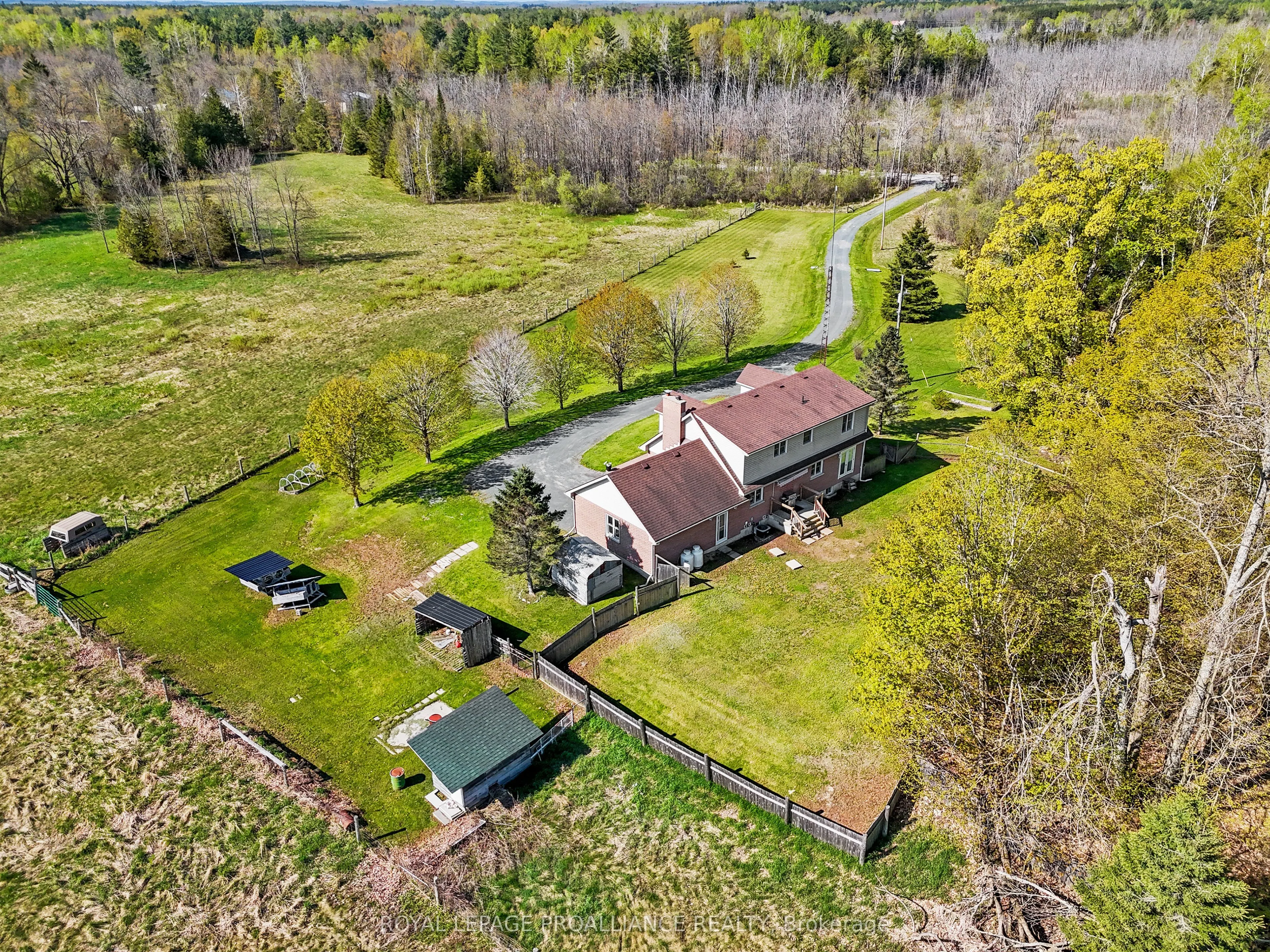 773 Belmont Township 4th Line