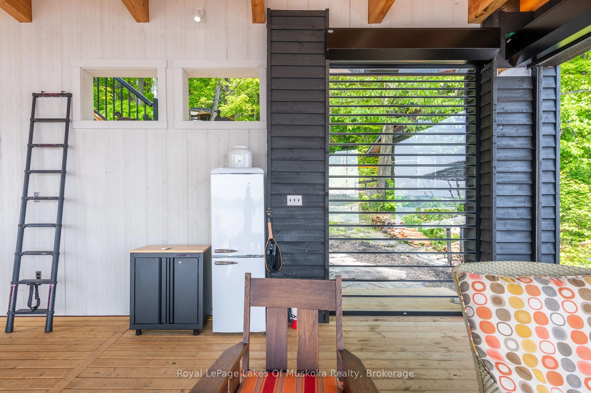 484 Big Island S