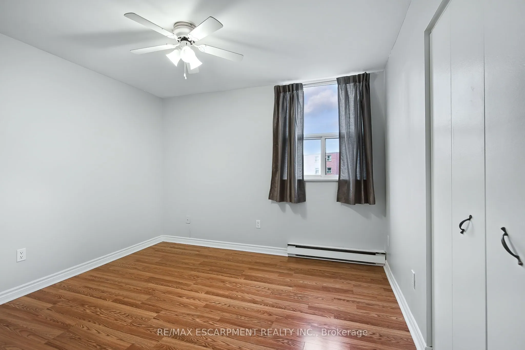 23 Main Street, #501