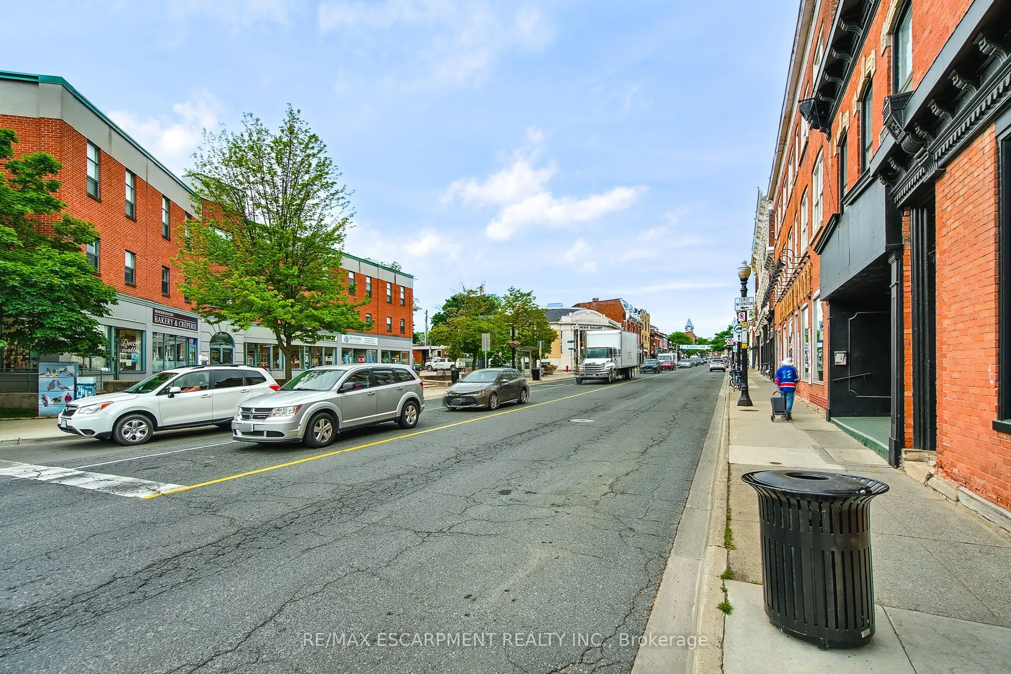 23 Main Street, #501