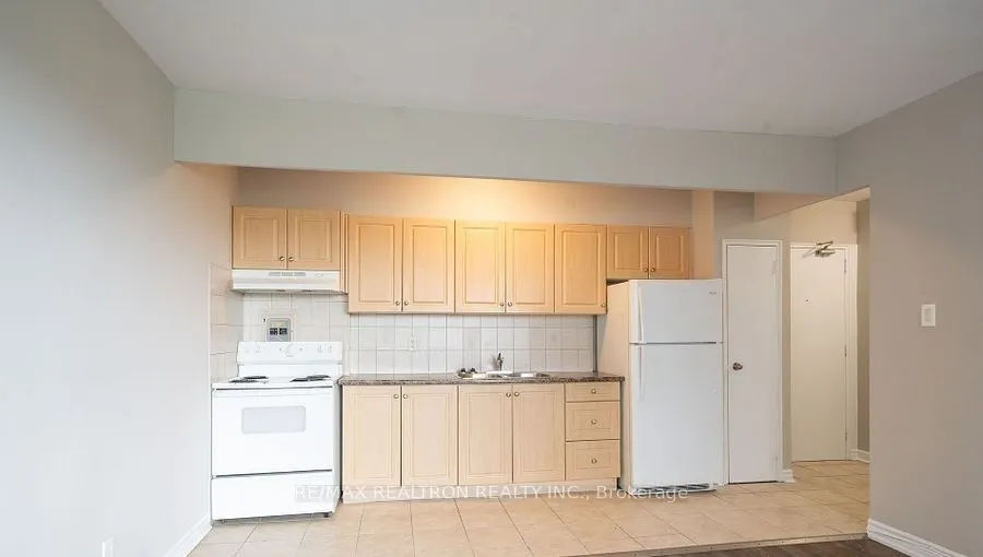 468 Ottawa Street #625B