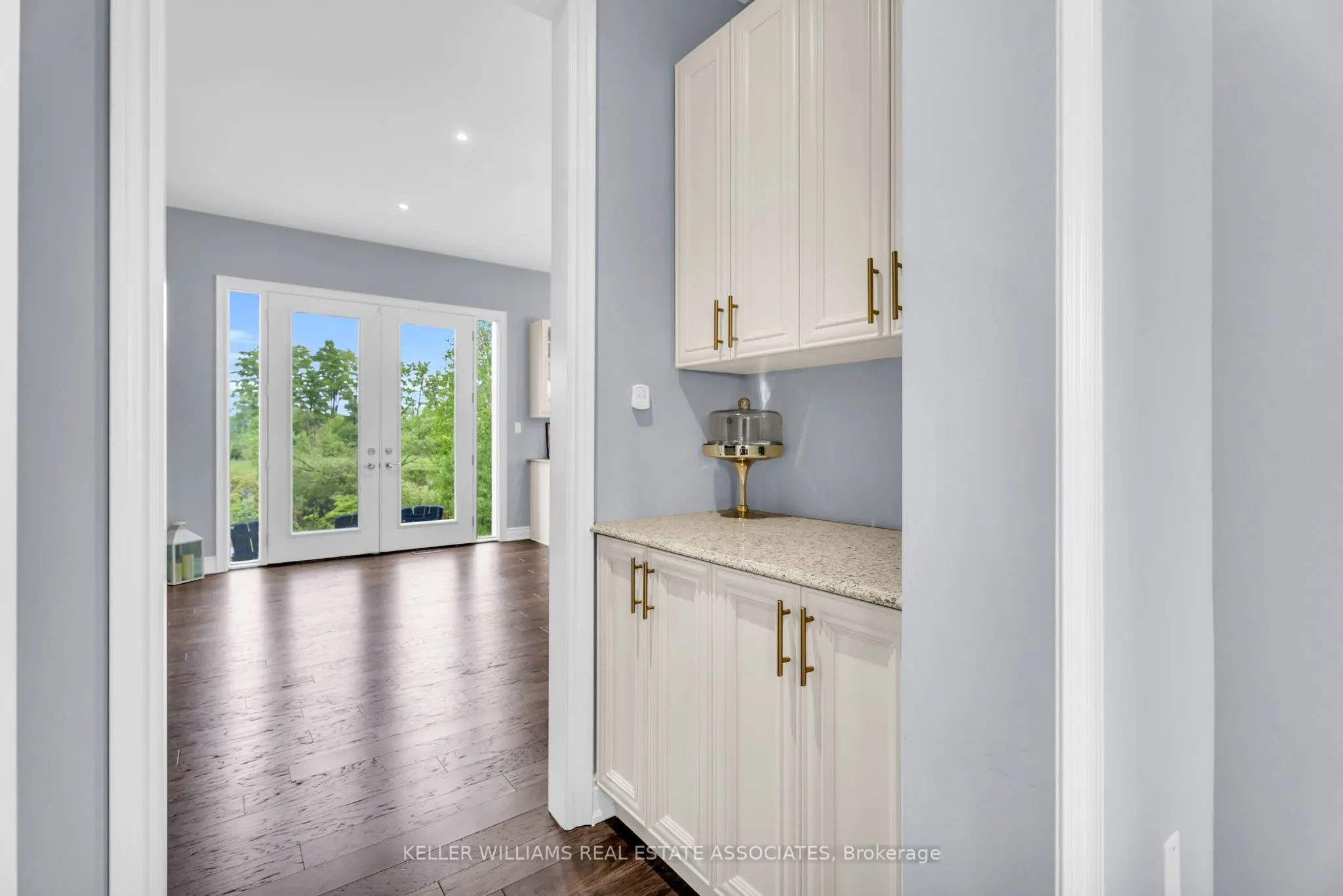 7 Country Meadows Drive