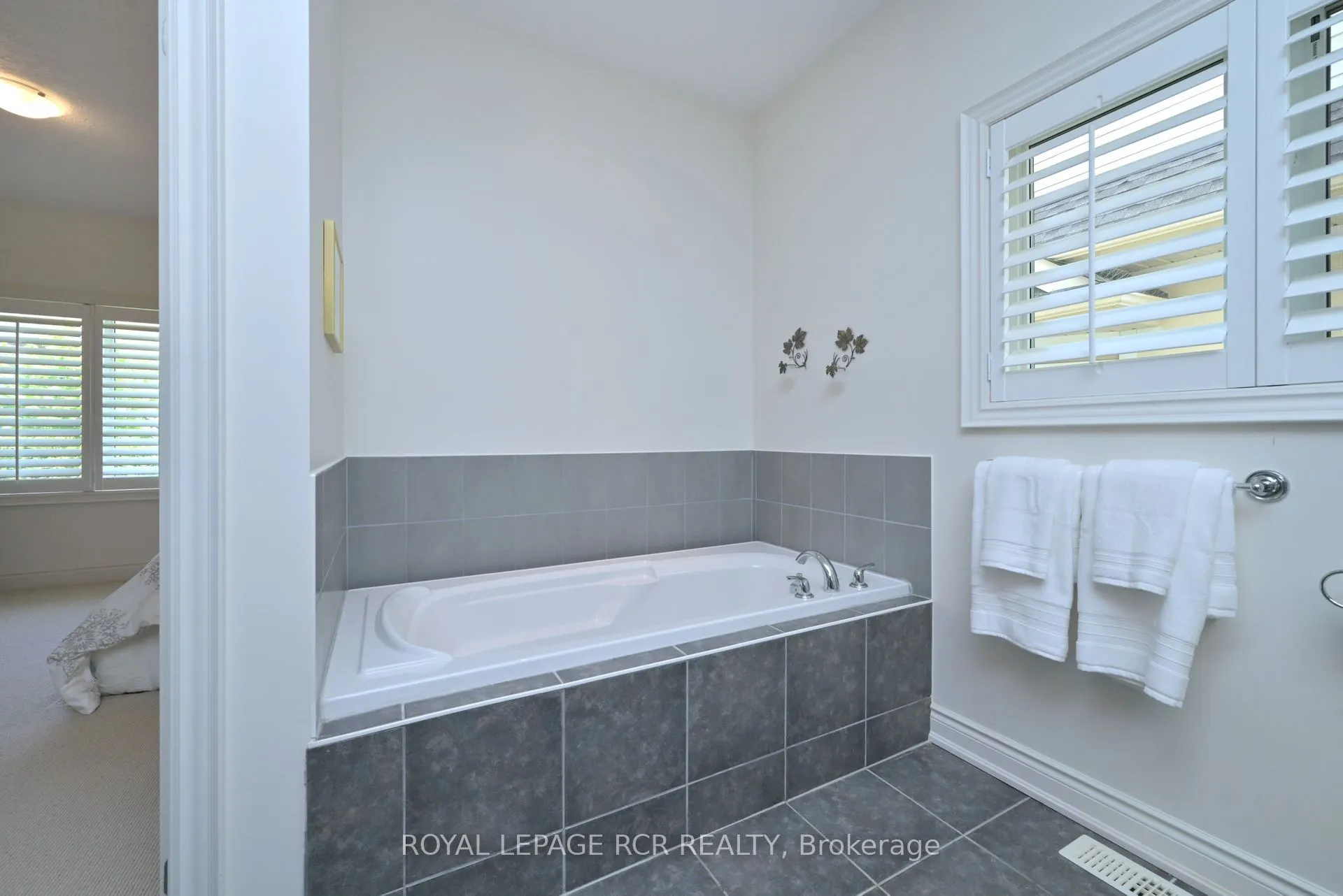 200 Kingfisher Drive, #130