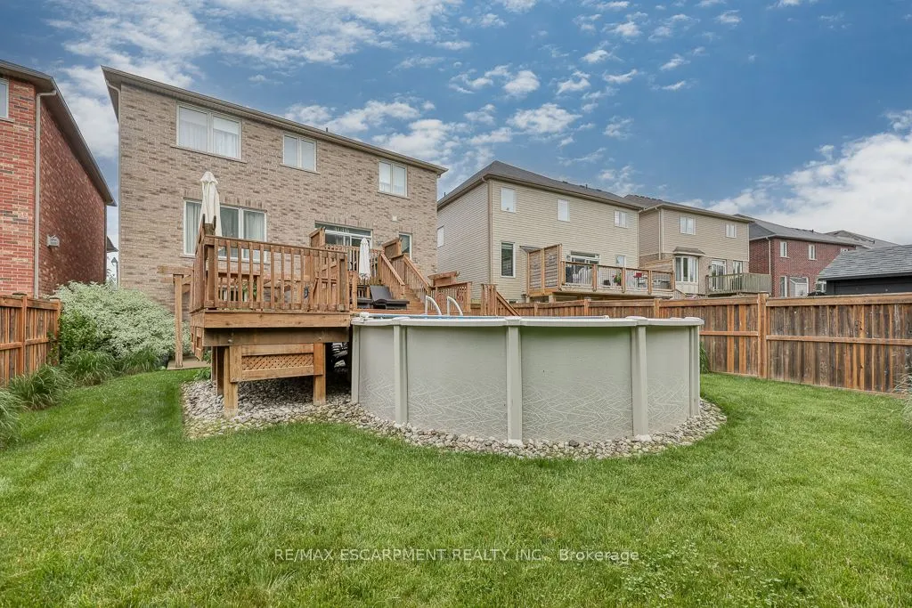 37 Lambert Crescent