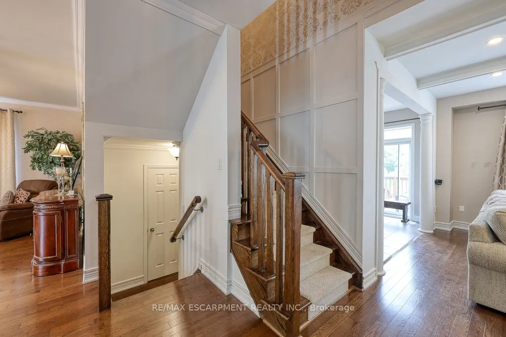 37 Lambert Crescent
