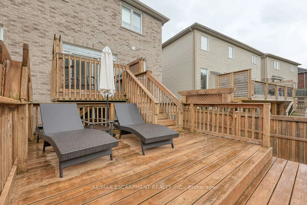 37 Lambert Crescent
